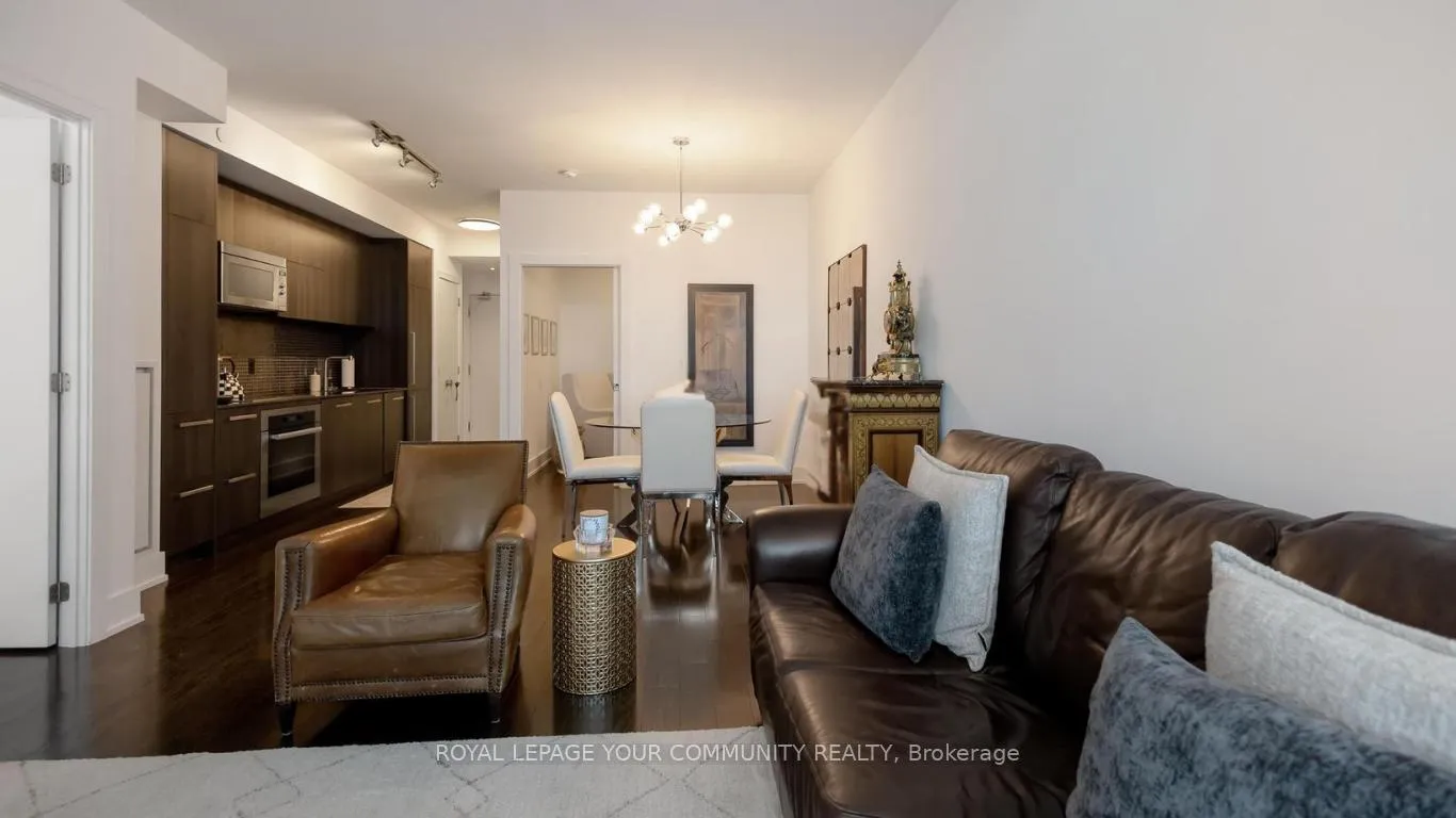 Photo 11 of Unit 808, 170 Avenue Road, Toronto, The Annex — HOMEH