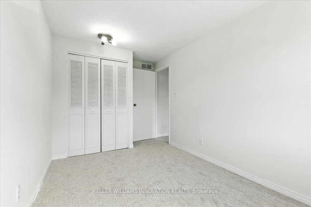 Photo 18 of Unit 29, 11 Grand River Boulevard, Kitchener — HOMEH