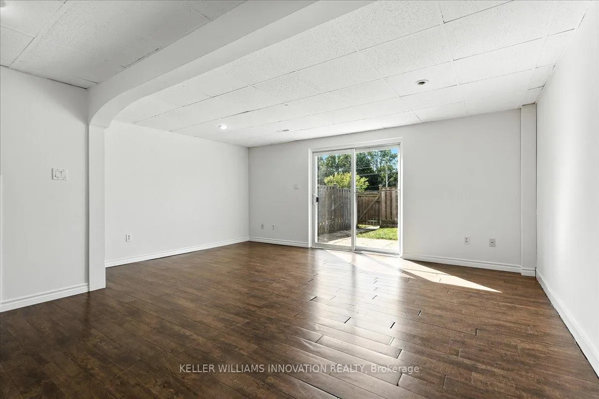 Photo 22 of Unit 29, 11 Grand River Boulevard, Kitchener — HOMEH