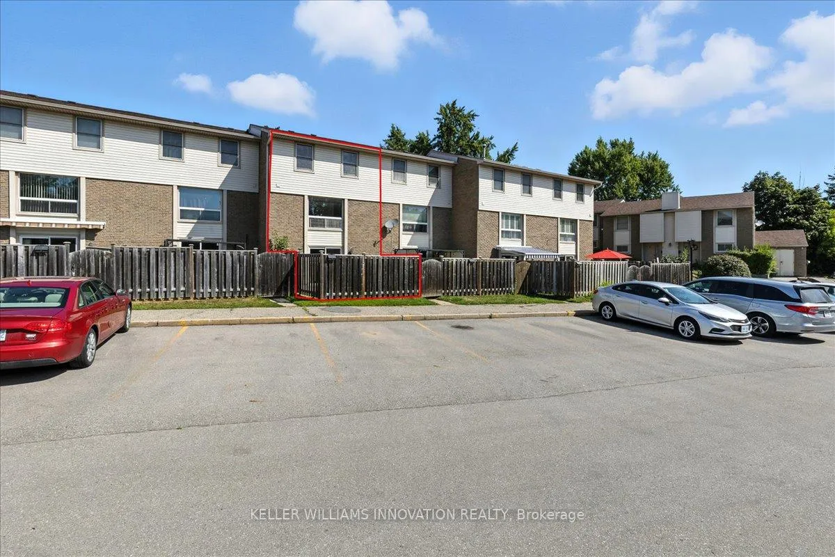 Photo 27 of Unit 29, 11 Grand River Boulevard, Kitchener — HOMEH
