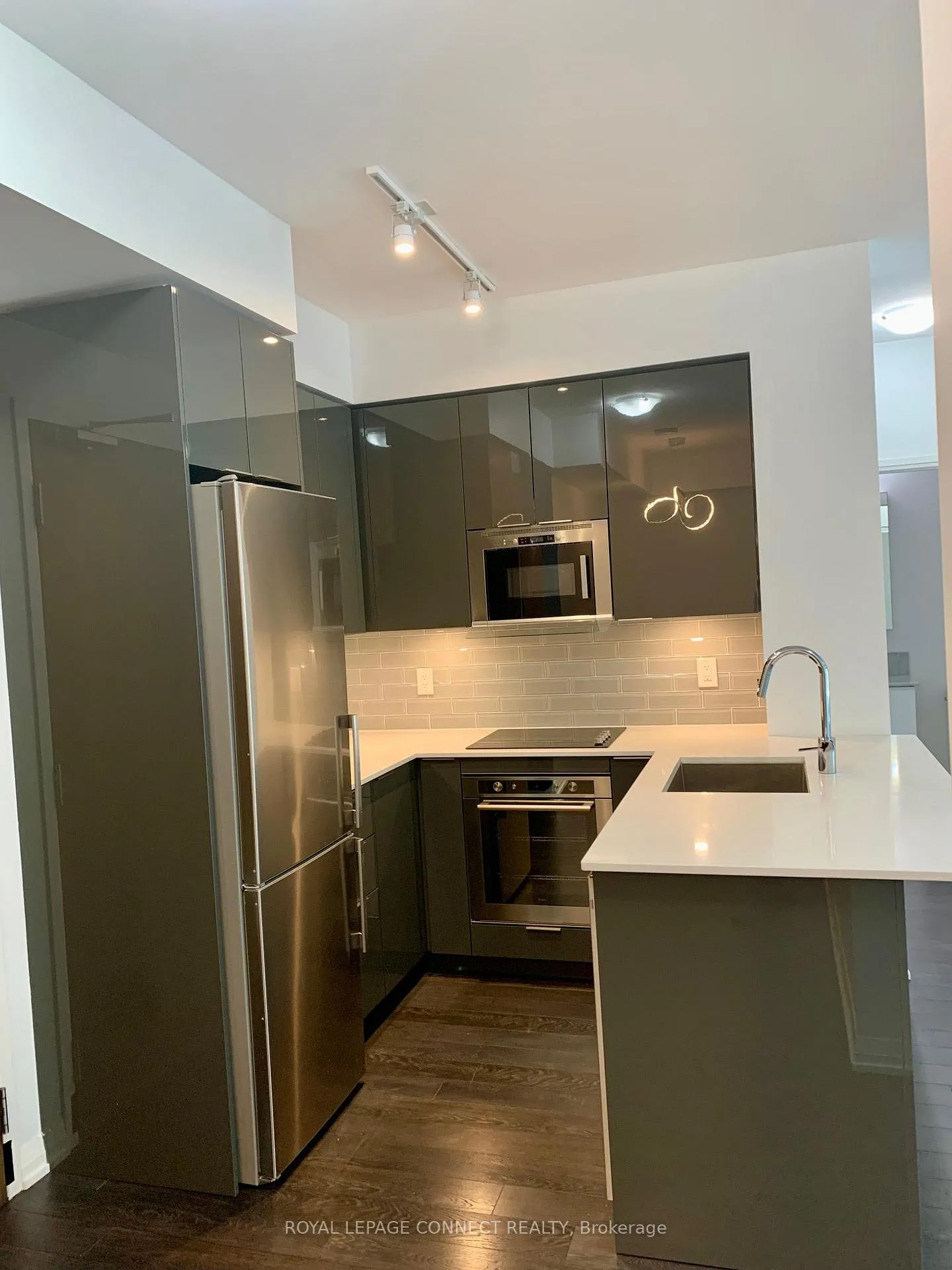 Photo 22 of Unit 427, 99 Eagle Rock Way, Vaughan, Maple — HOMEH