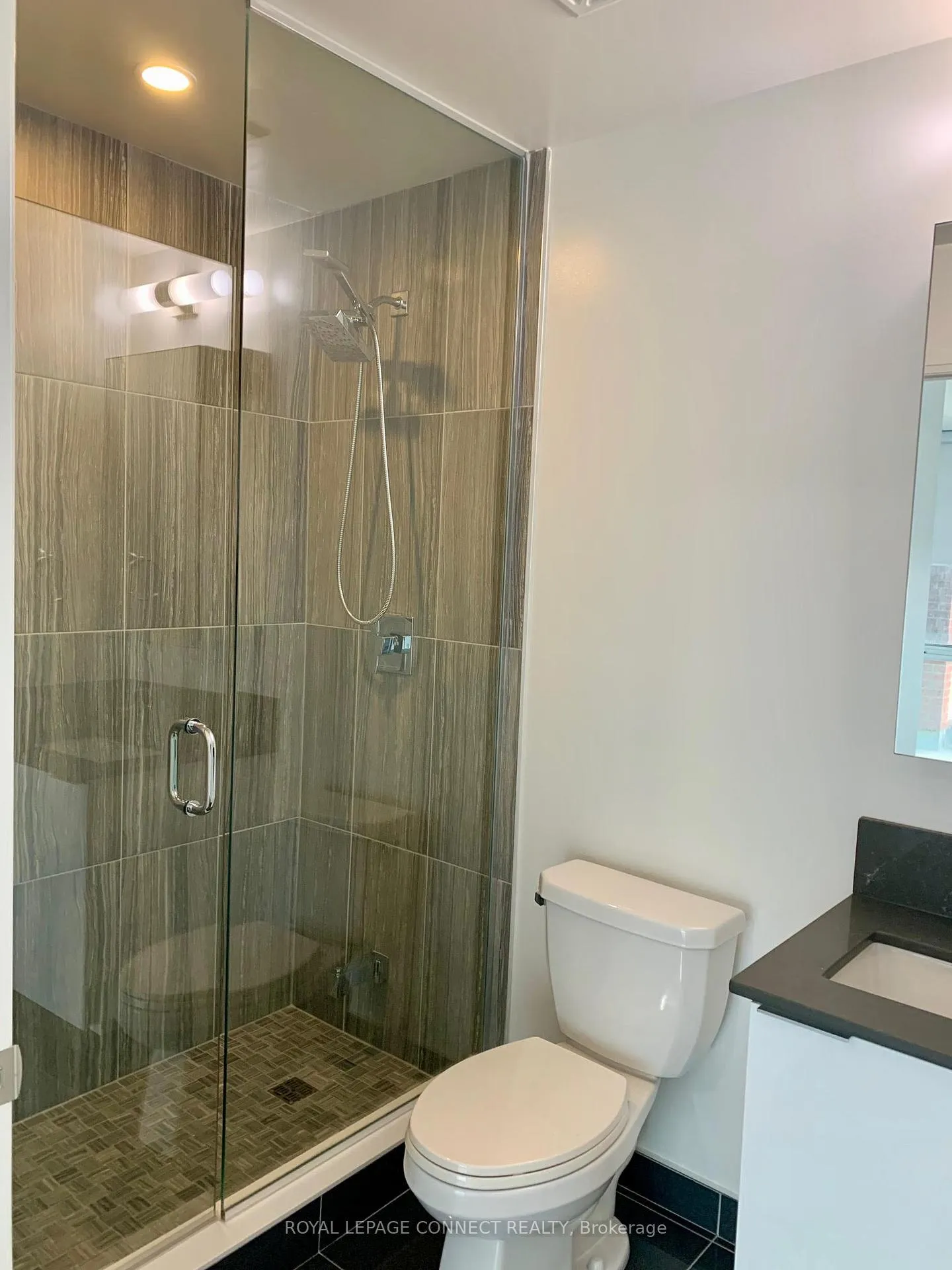 Photo 28 of Unit 427, 99 Eagle Rock Way, Vaughan, Maple — HOMEH
