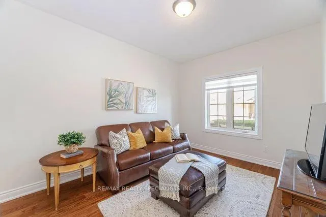 Photo 11 of Unit 35, 3 Tuscany Lane, Brampton, Sandringham-Wellington — HOMEH