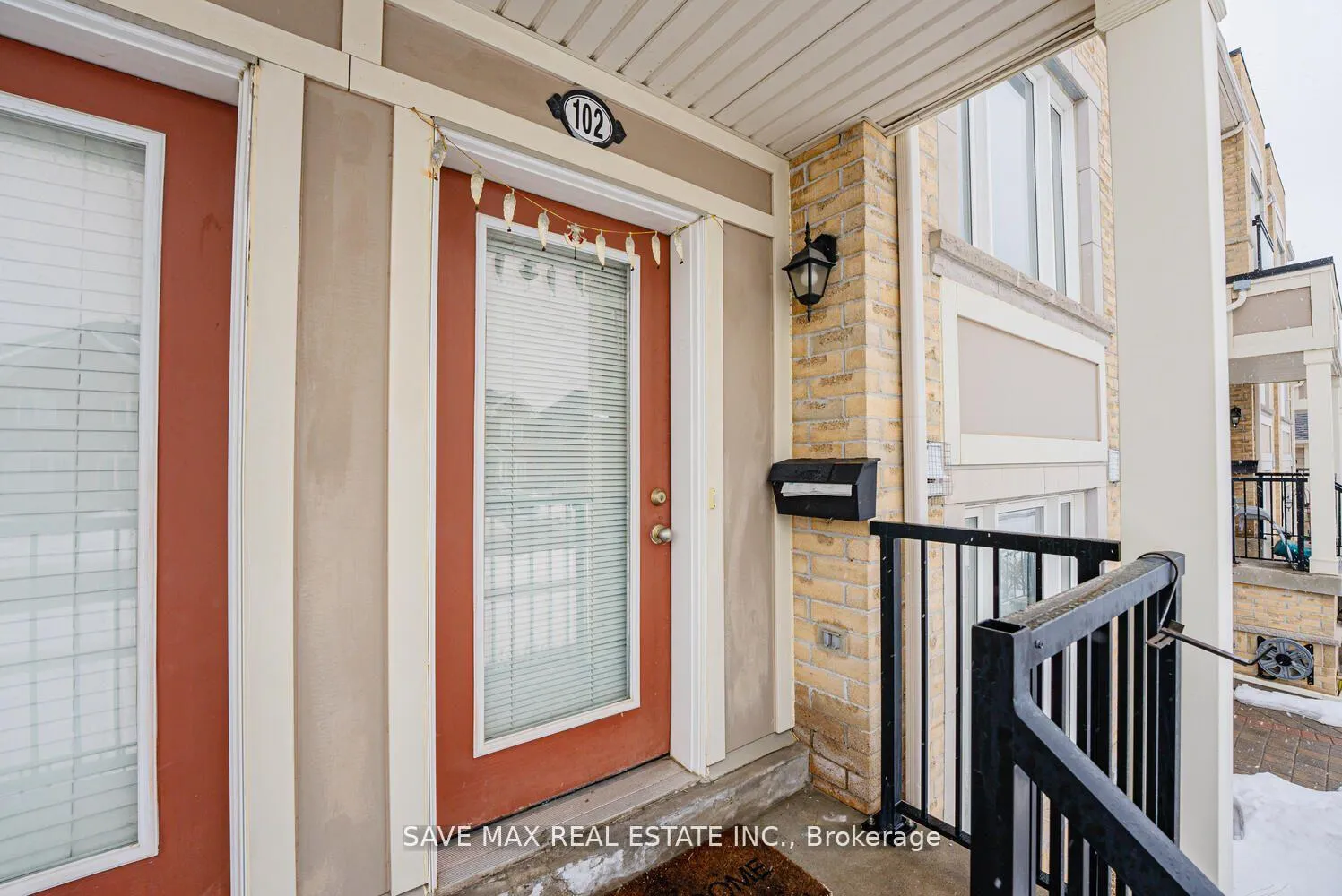 Photo 5 of Unit 102, 60 Fairwood Circle, Brampton, Sandringham-Wellington — HOMEH
