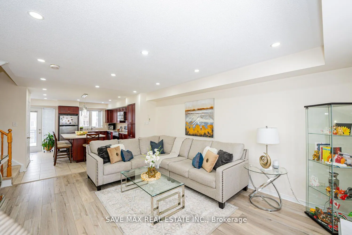 Photo 9 of Unit 102, 60 Fairwood Circle, Brampton, Sandringham-Wellington — HOMEH