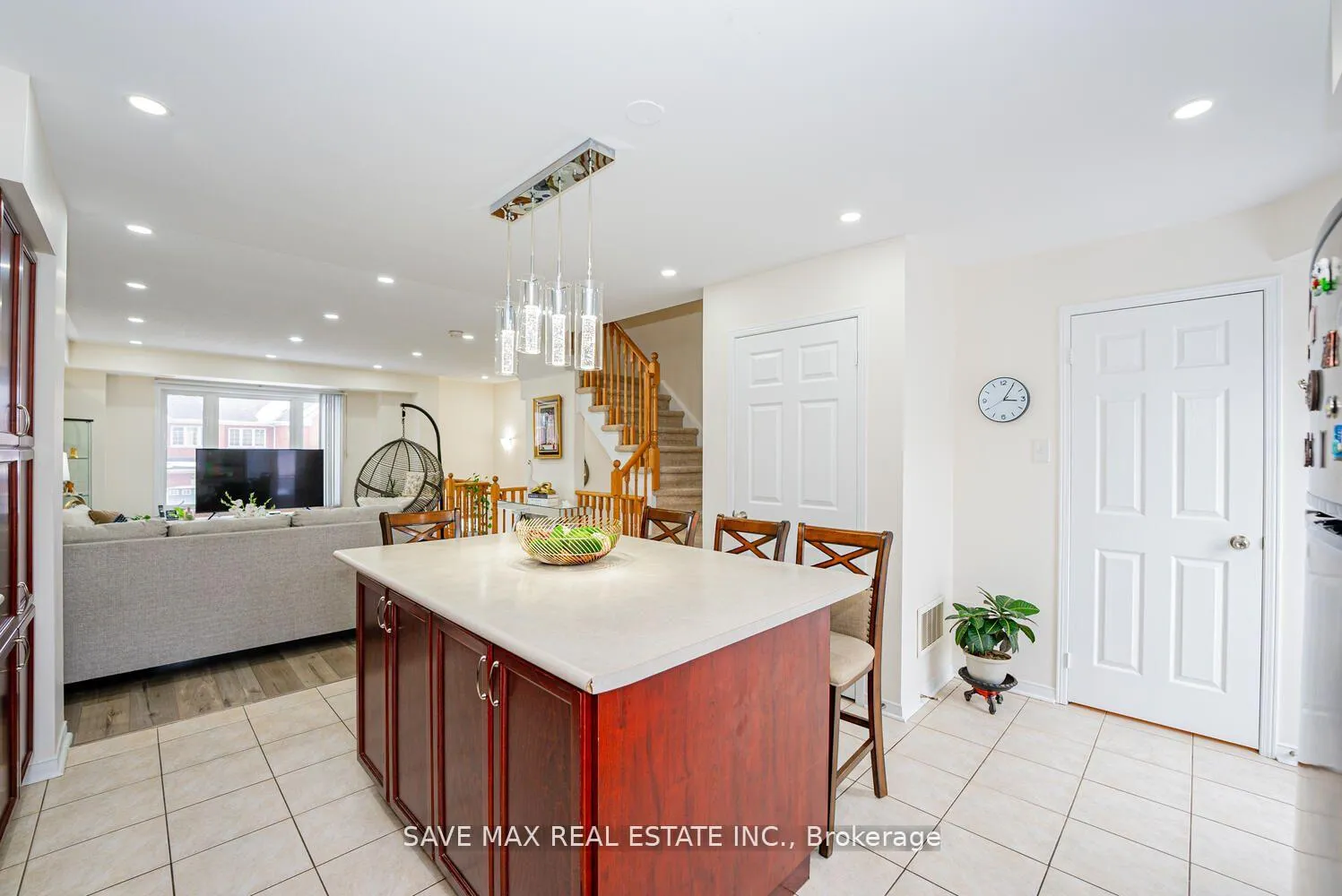 Photo 17 of Unit 102, 60 Fairwood Circle, Brampton, Sandringham-Wellington — HOMEH