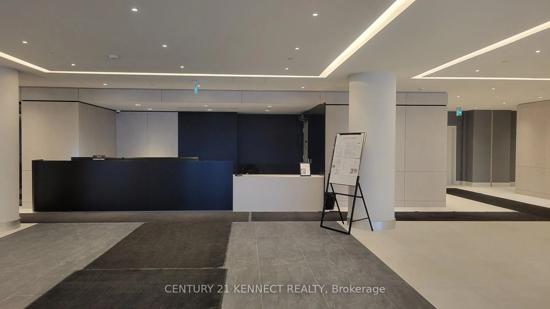 Photo 19 of Unit A3110, 30 Upper Mall Way, Vaughan, Brownridge — HOMEH