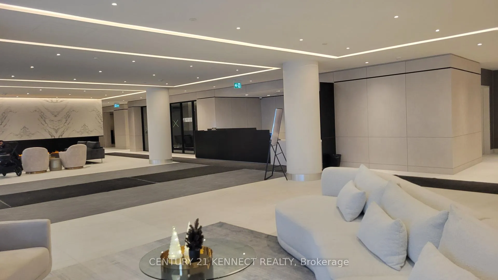 Photo 20 of Unit A3110, 30 Upper Mall Way, Vaughan, Brownridge — HOMEH