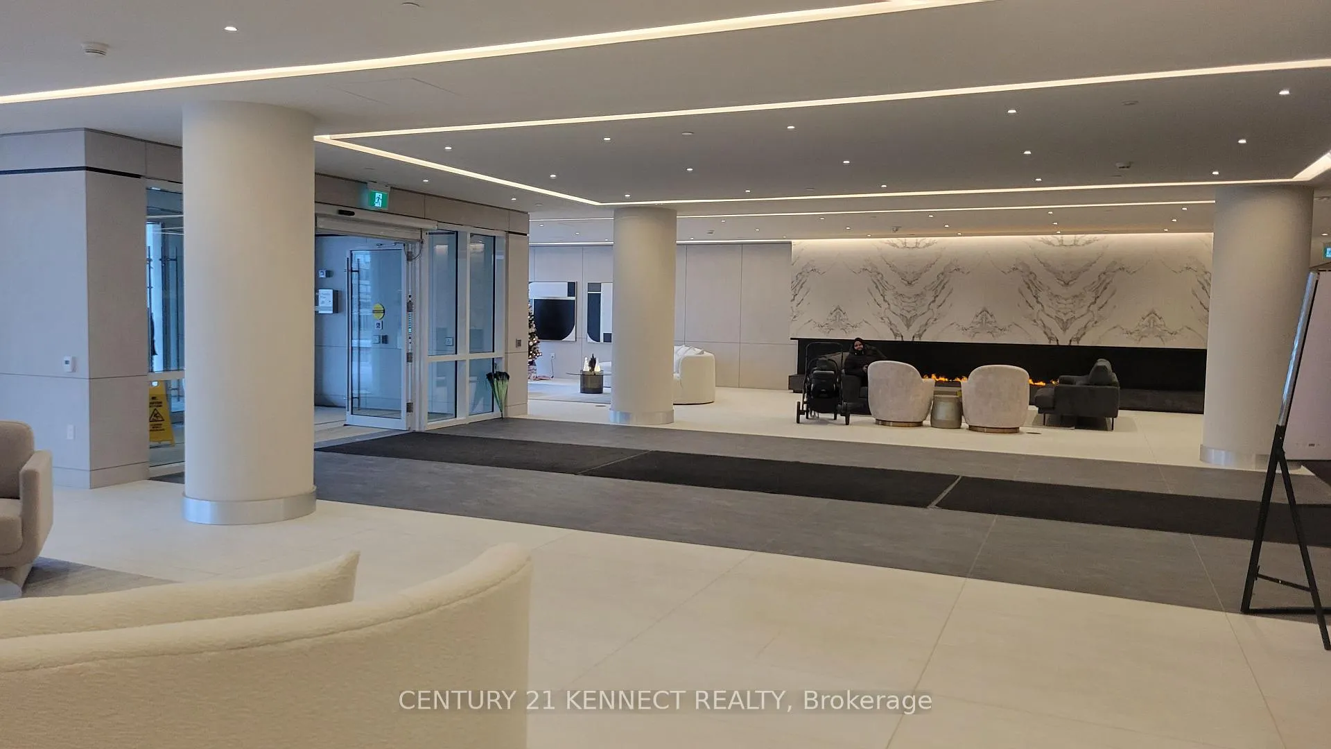 Photo 21 of Unit A3110, 30 Upper Mall Way, Vaughan, Brownridge — HOMEH