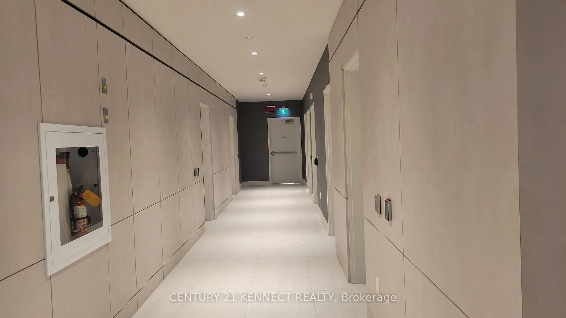 Photo 22 of Unit A3110, 30 Upper Mall Way, Vaughan, Brownridge — HOMEH