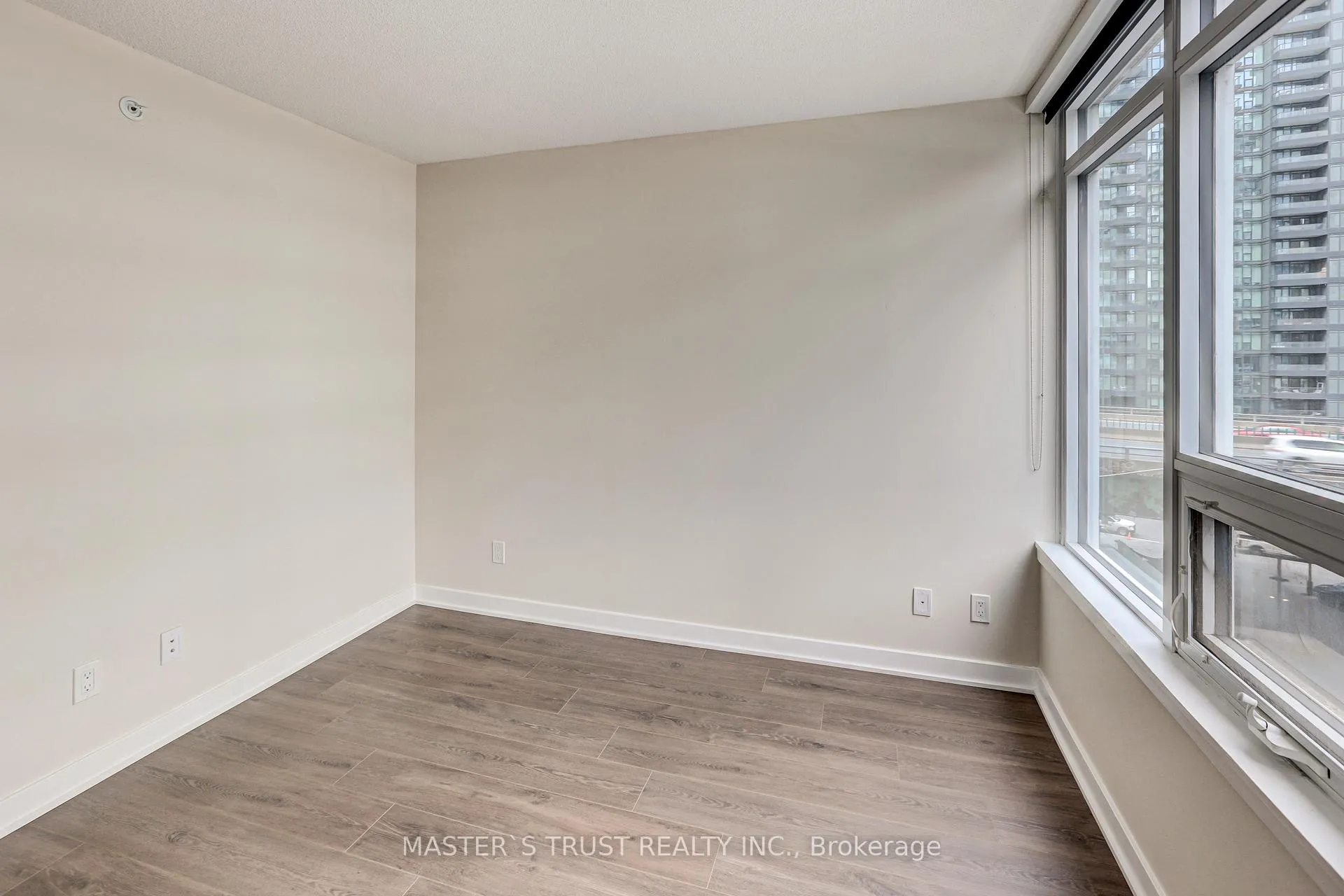 Photo 9 of Unit 711, 19 Bathurst Street, Toronto, Waterfront Communities — HOMEH