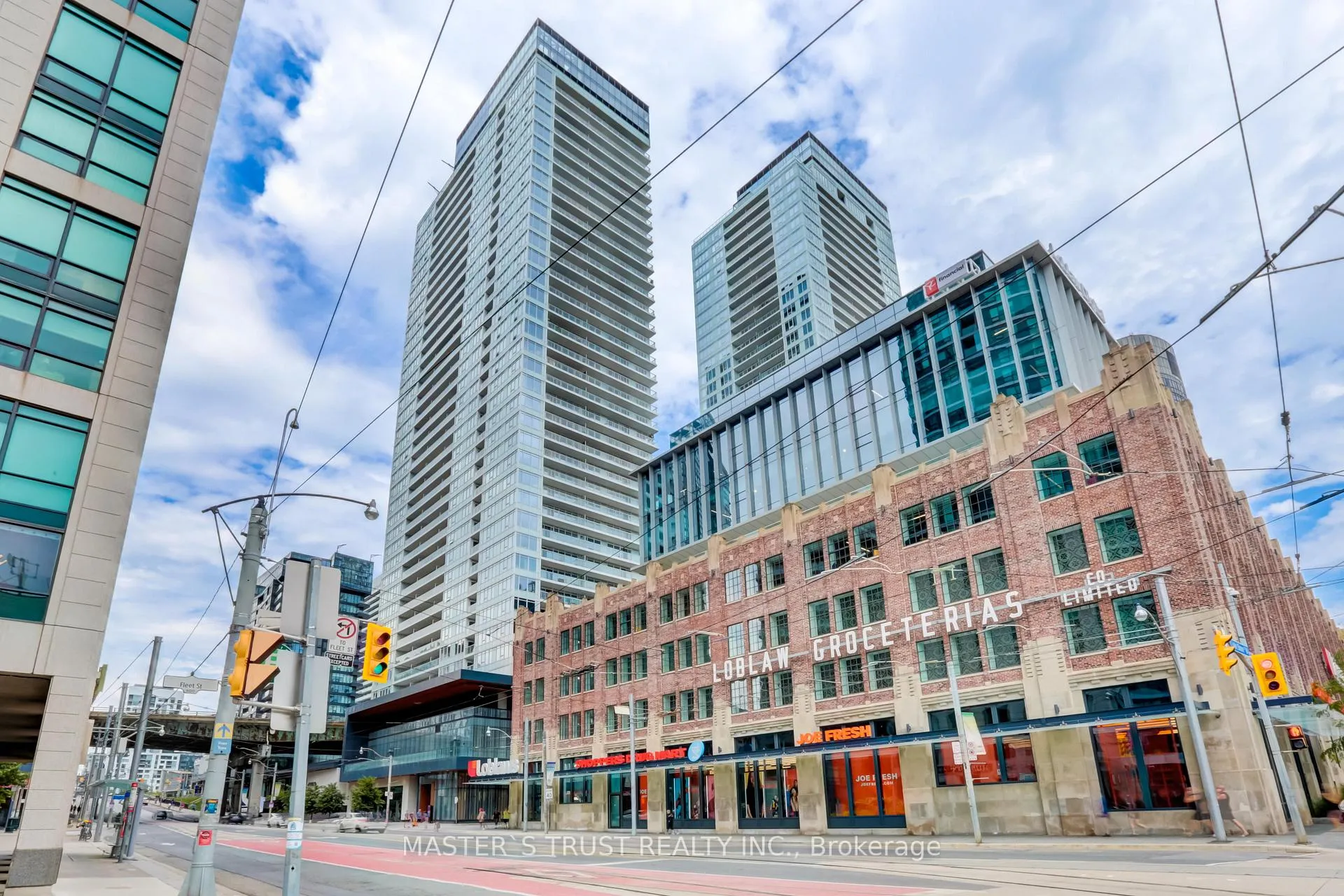 Photo 11 of Unit 711, 19 Bathurst Street, Toronto, Waterfront Communities — HOMEH