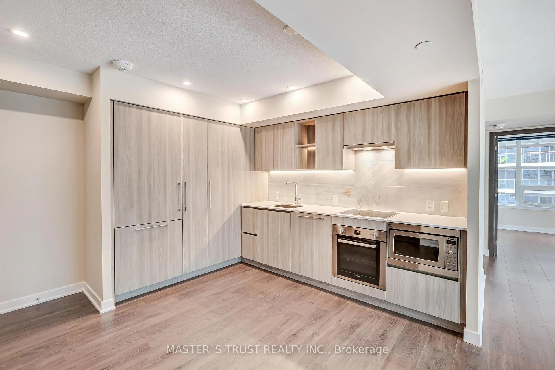 Photo 19 of Unit 711, 19 Bathurst Street, Toronto, Waterfront Communities — HOMEH