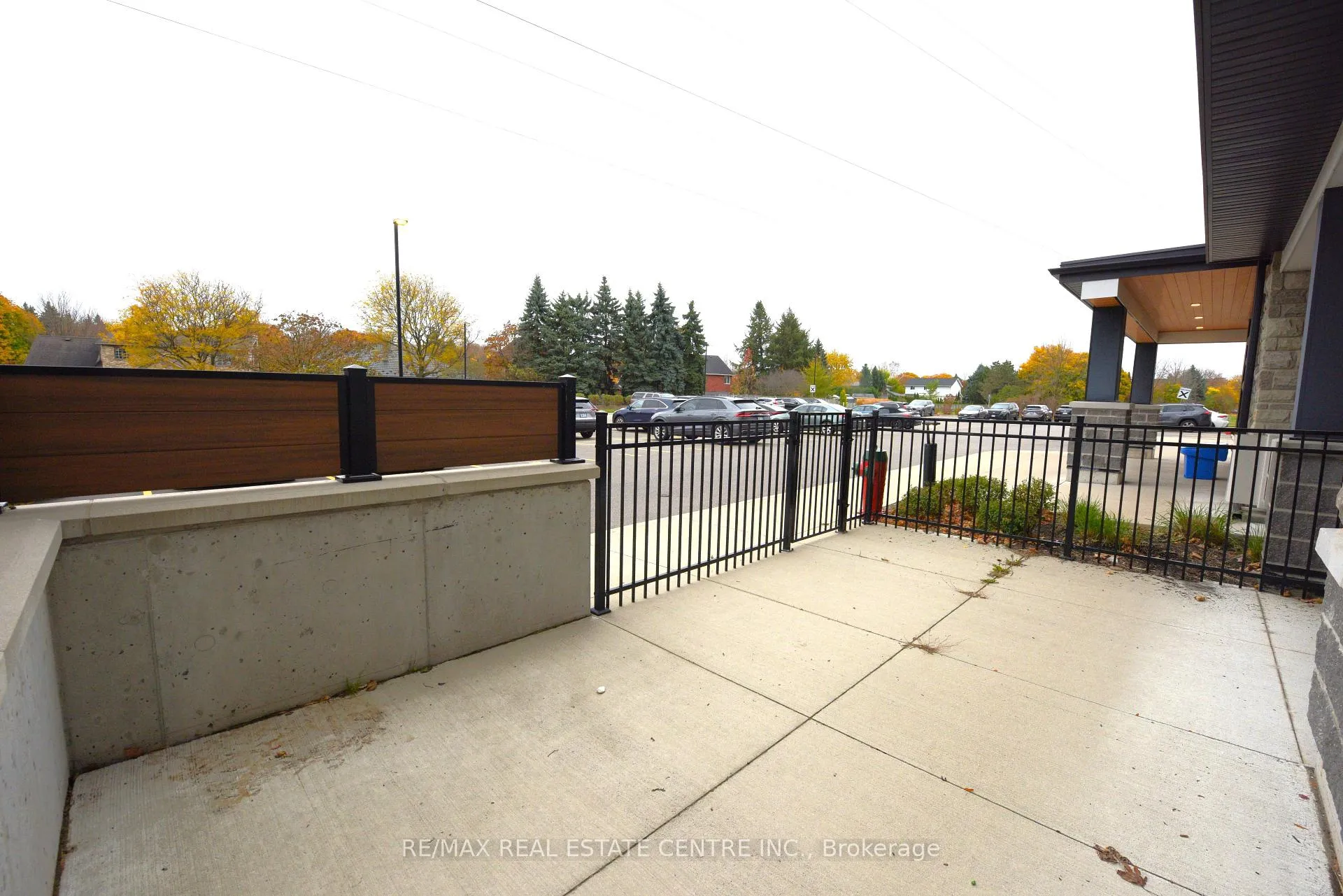 Photo 6 of Unit 102, 247 Northfield Drive E, Waterloo — HOMEH