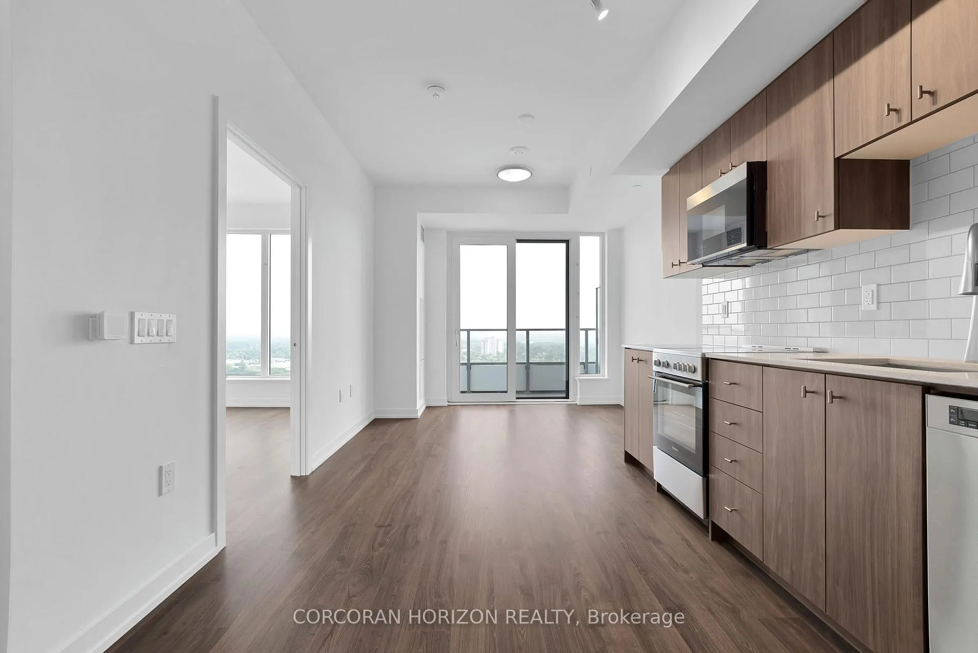 Photo 3 of Unit 2814, 15 Wellington Street, Kitchener, Cherry Hill — HOMEH