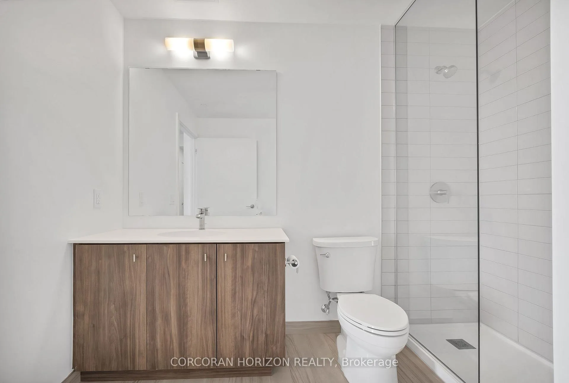 Photo 6 of Unit 2814, 15 Wellington Street, Kitchener, Cherry Hill — HOMEH