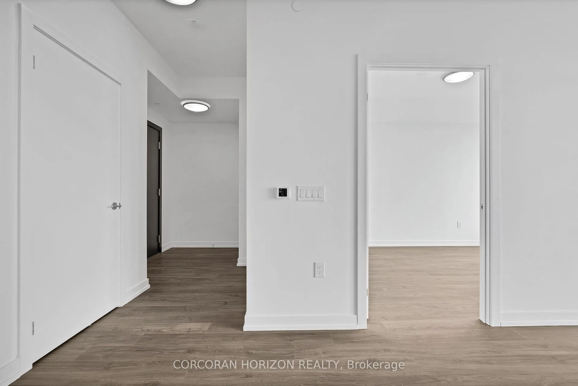 Photo 7 of Unit 2814, 15 Wellington Street, Kitchener, Cherry Hill — HOMEH