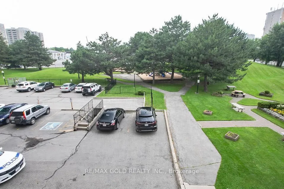 Photo 13 of Unit 312, 15 Kensington Road, Brampton, Queen Street Corridor — HOMEH