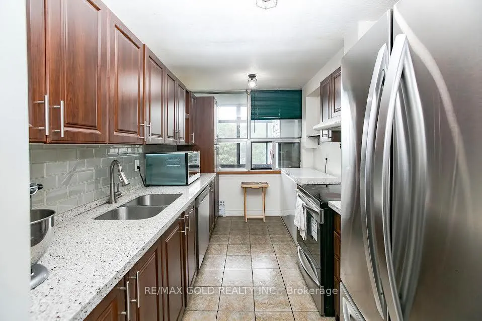 Photo 17 of Unit 312, 15 Kensington Road, Brampton, Queen Street Corridor — HOMEH
