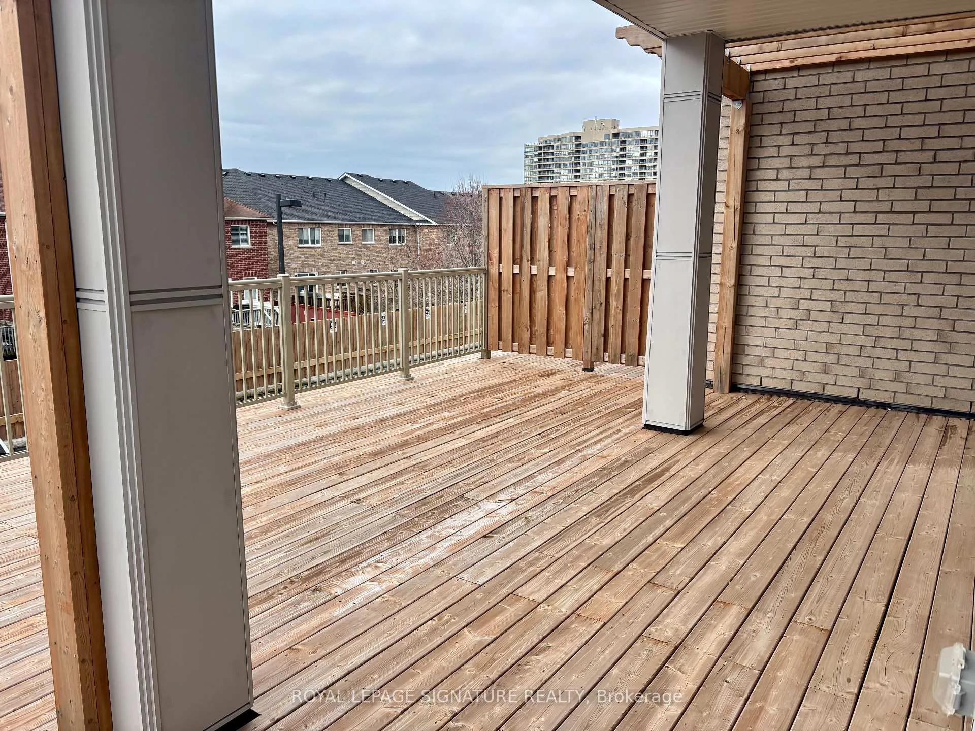 Photo 9 of Unit 202, 1525 Kingston Road, Pickering, Town Centre — HOMEH