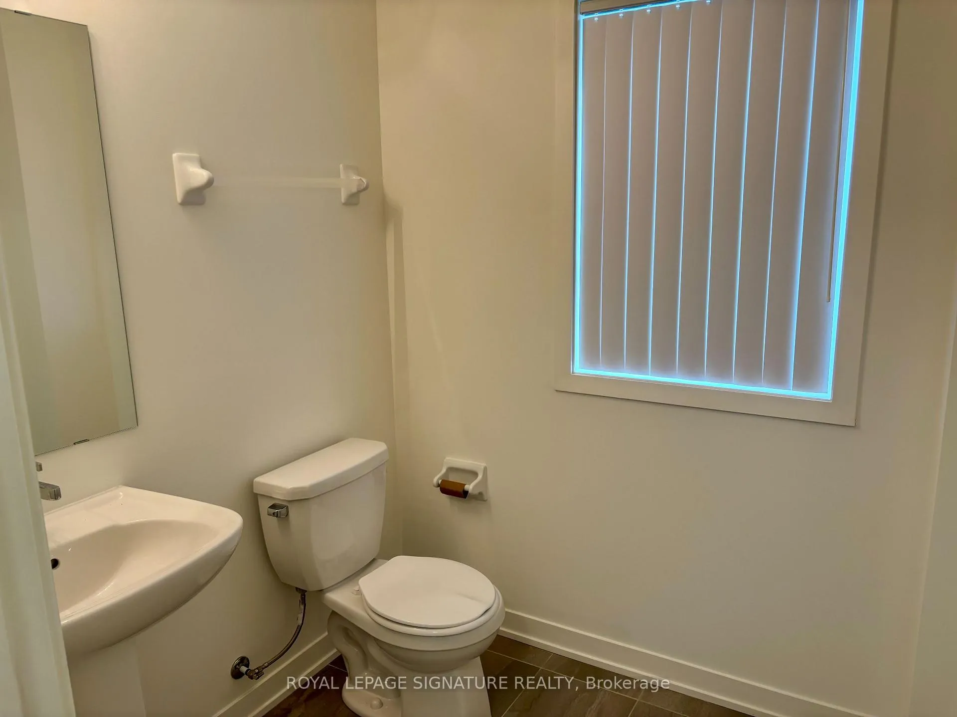 Photo 10 of Unit 202, 1525 Kingston Road, Pickering, Town Centre — HOMEH