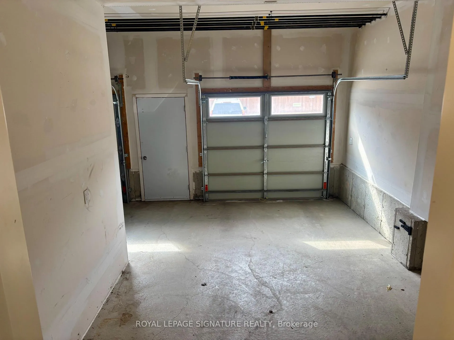 Photo 23 of Unit 202, 1525 Kingston Road, Pickering, Town Centre — HOMEH