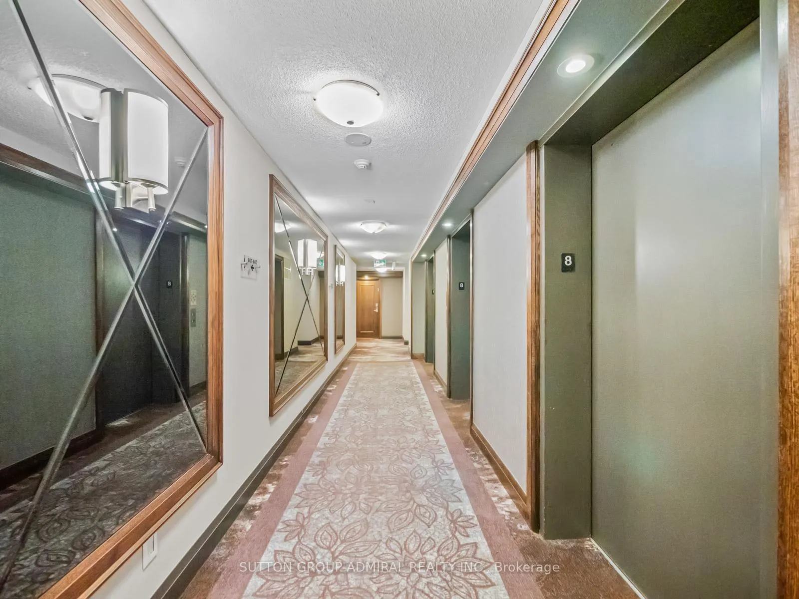 Photo 4 of Unit 805, 7 North Park Road, Vaughan, Beverley Glen — HOMEH