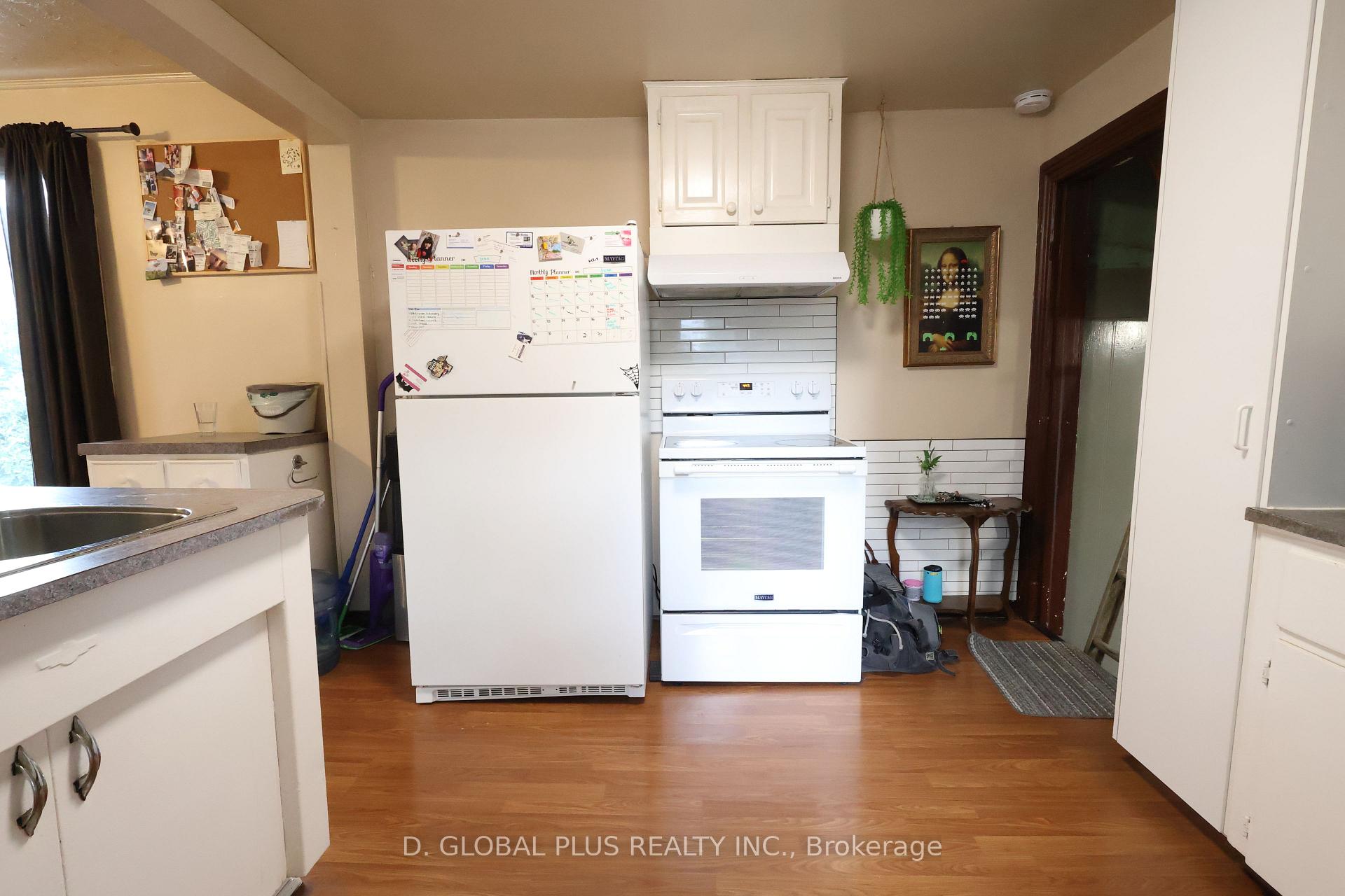 Photo 10 of 16 Smith Avenue, Cornwall — HOMEH