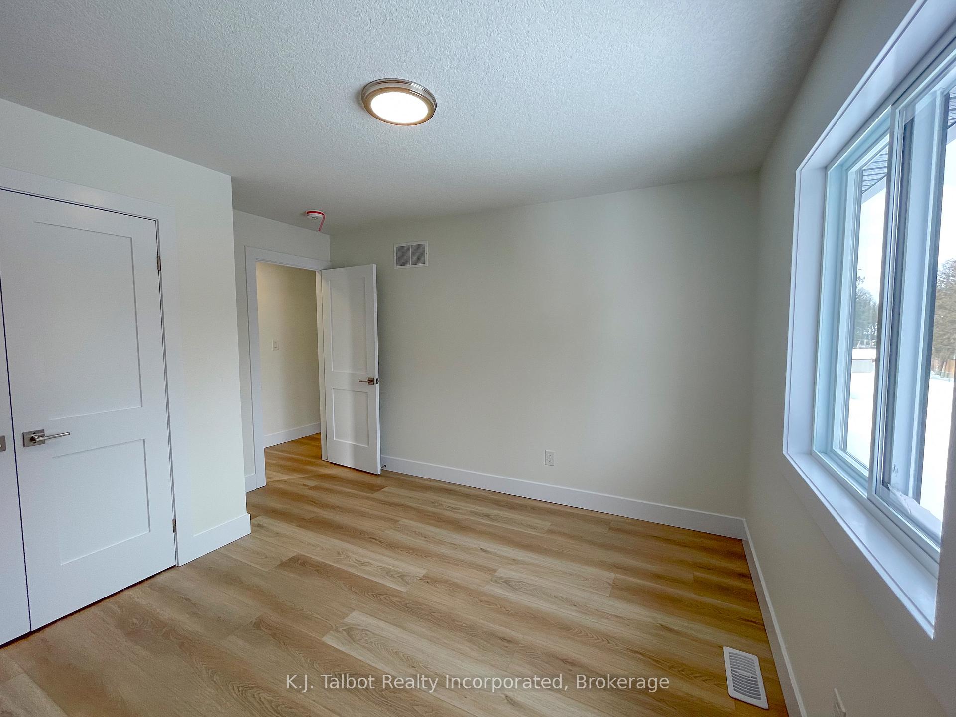 Photo 13 of 205 South Street, Goderich, Goderich (Town) — HOMEH