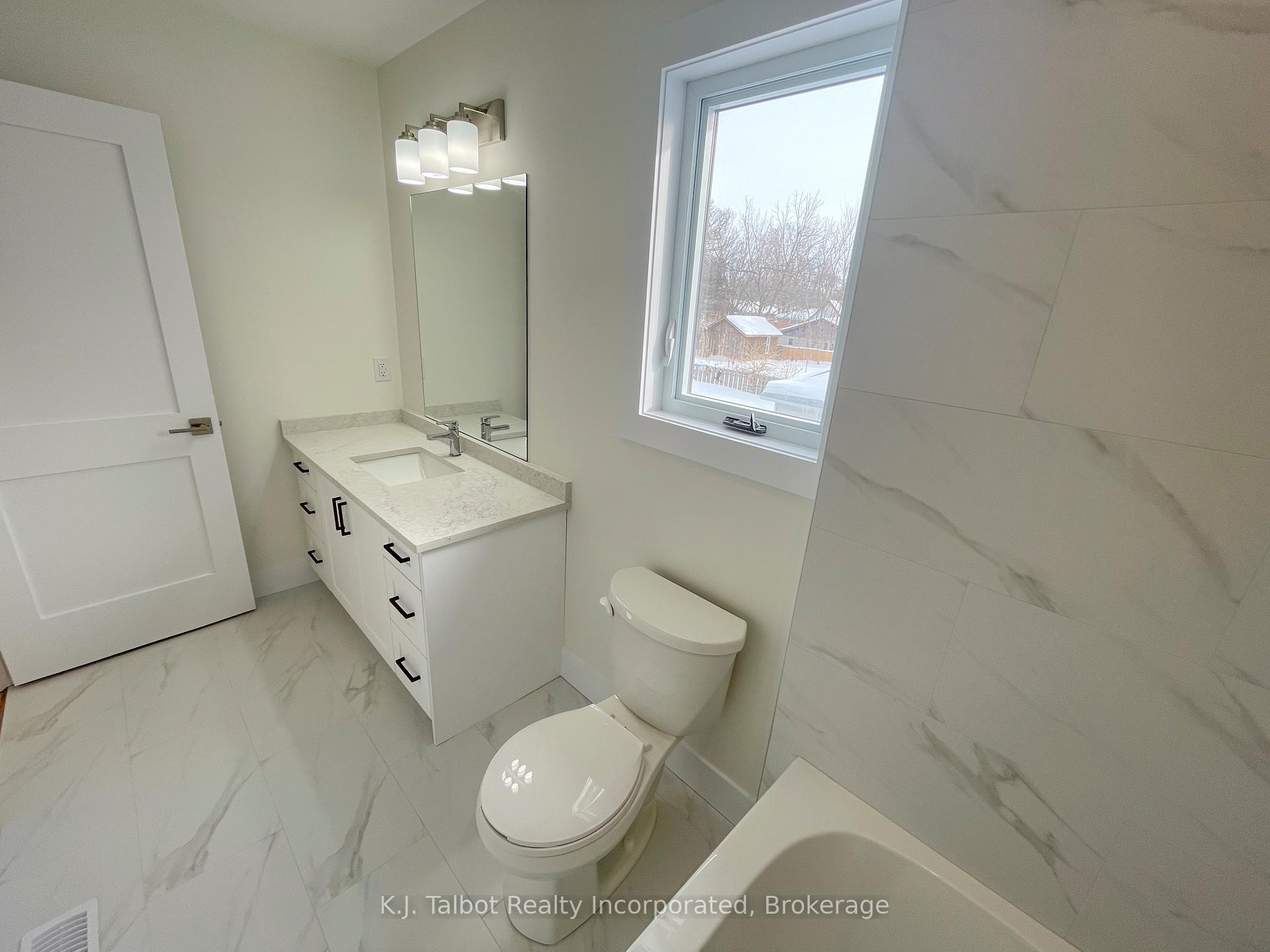 Photo 16 of 205 South Street, Goderich, Goderich (Town) — HOMEH