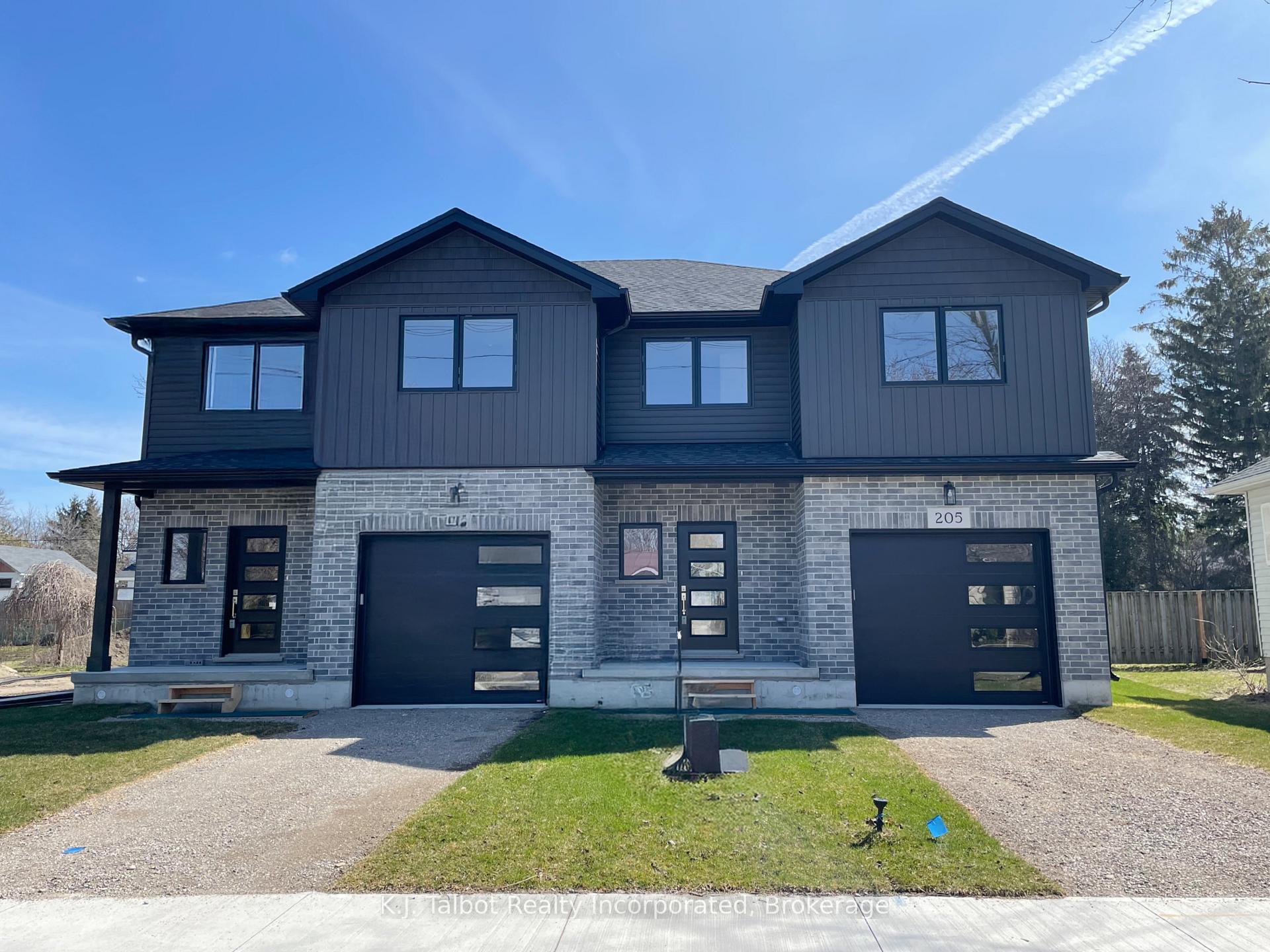 Photo 30 of 205 South Street, Goderich, Goderich (Town) — HOMEH