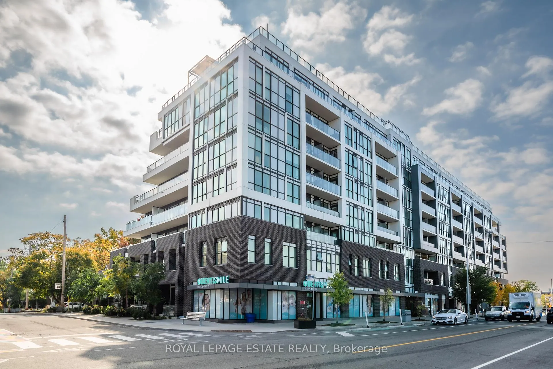 Front of Unit 304, 2301 Danforth Avenue
