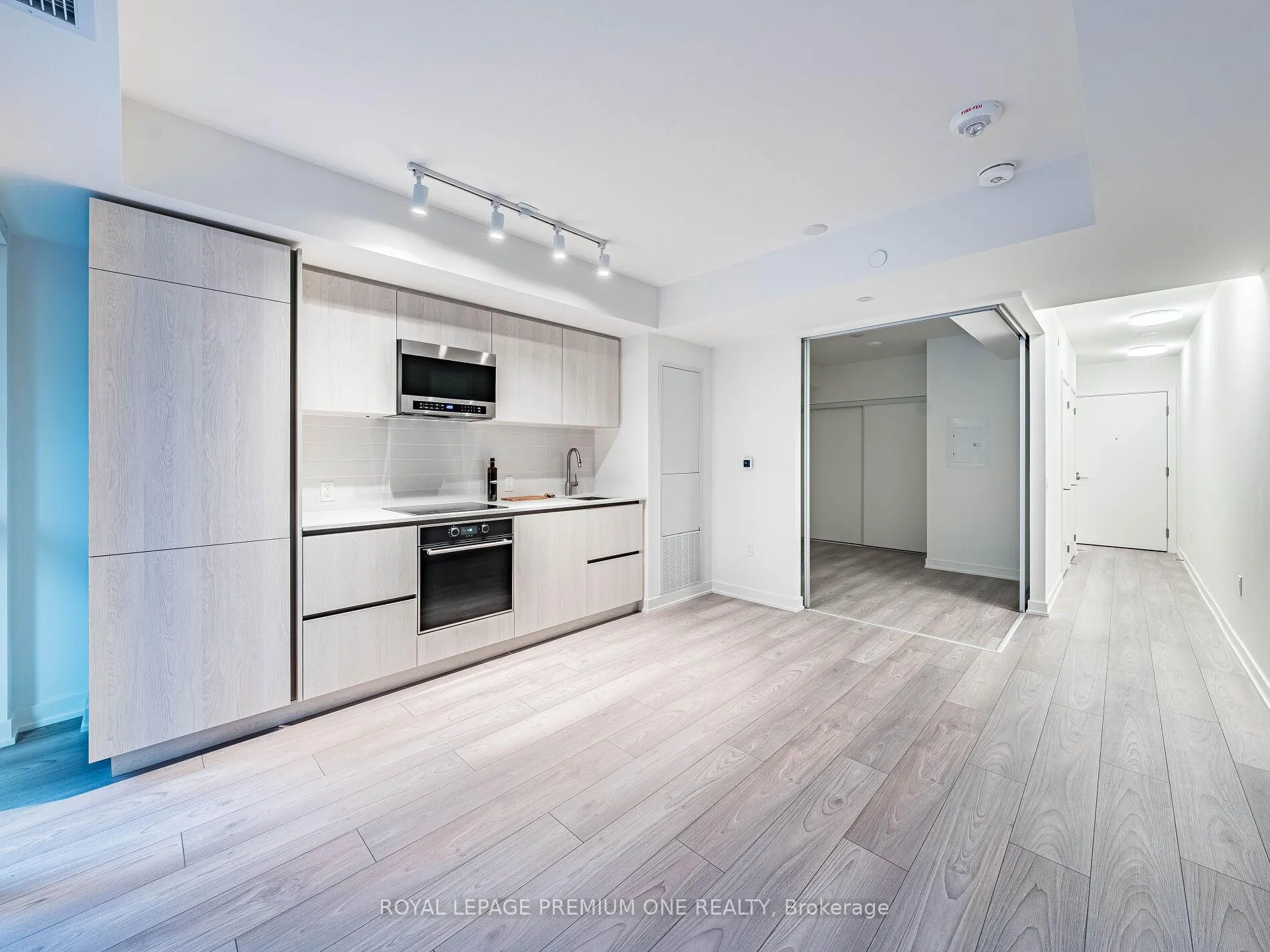 Photo 16 of Unit #310S, 110 Broadway Avenue, Toronto, Mount Pleasant West — HOMEH
