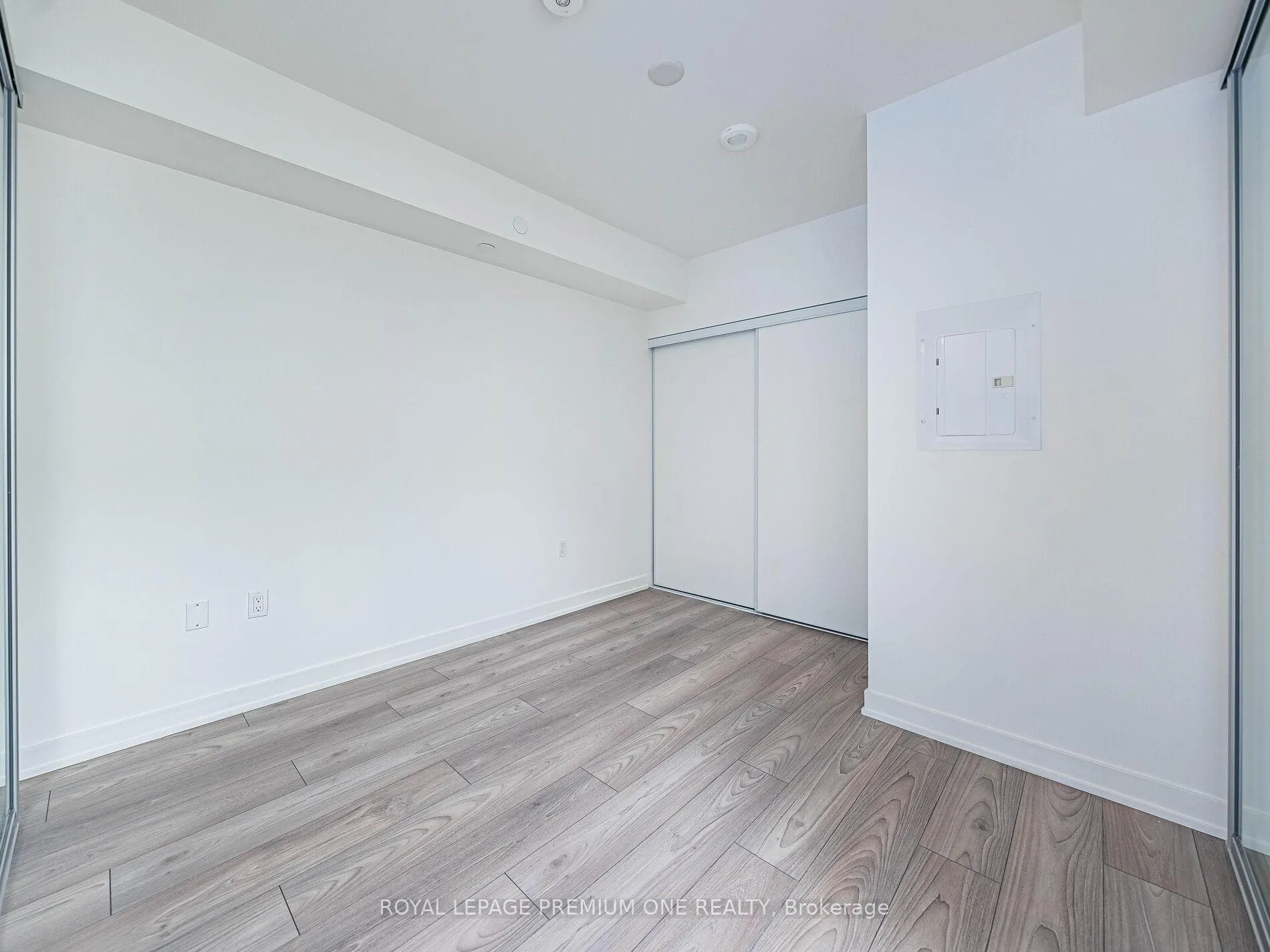 Photo 23 of Unit #310S, 110 Broadway Avenue, Toronto, Mount Pleasant West — HOMEH
