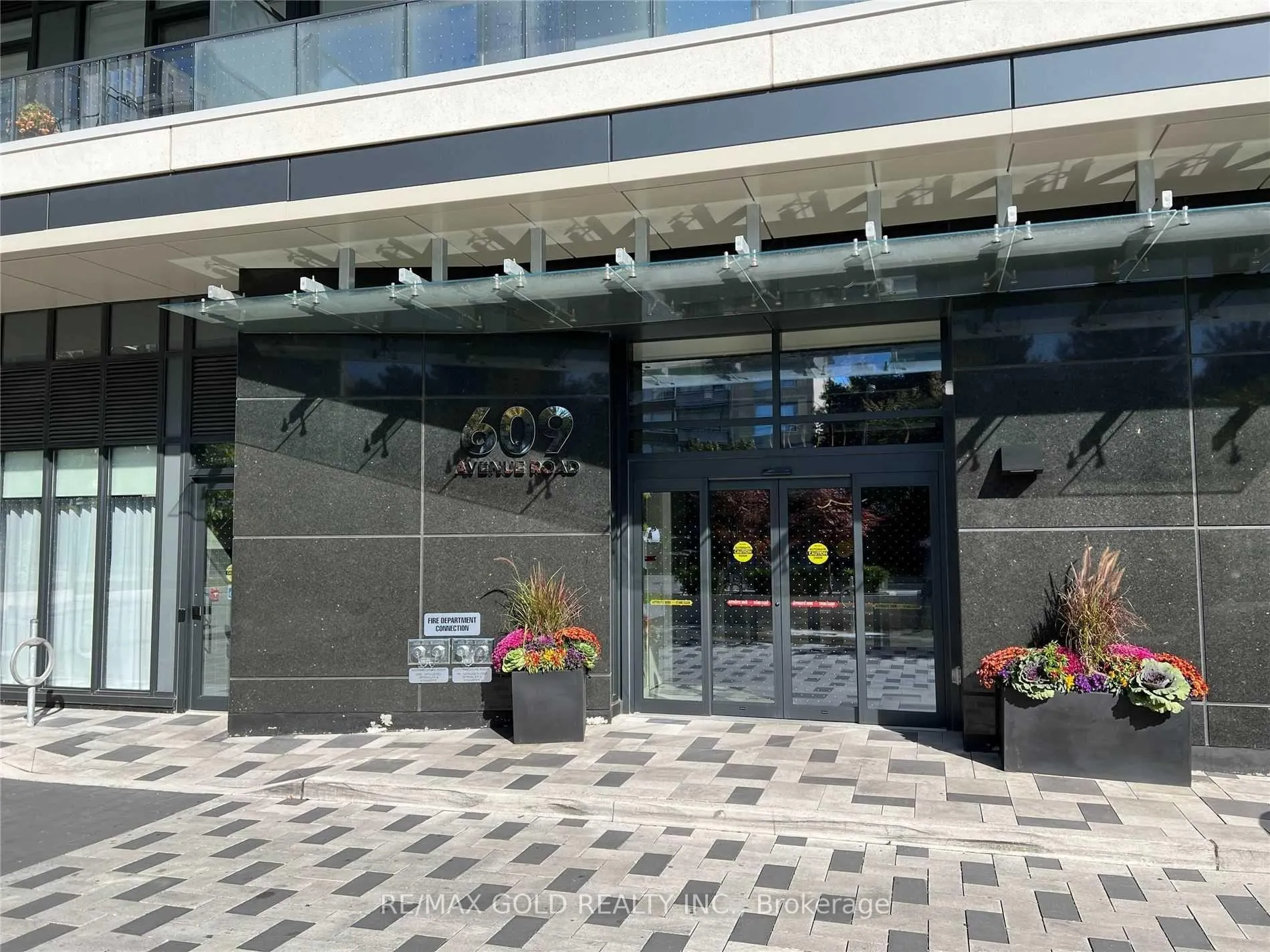 Photo 2 of Unit 1605, 609 Avenue Road, Toronto, Yonge-St. Clair — HOMEH