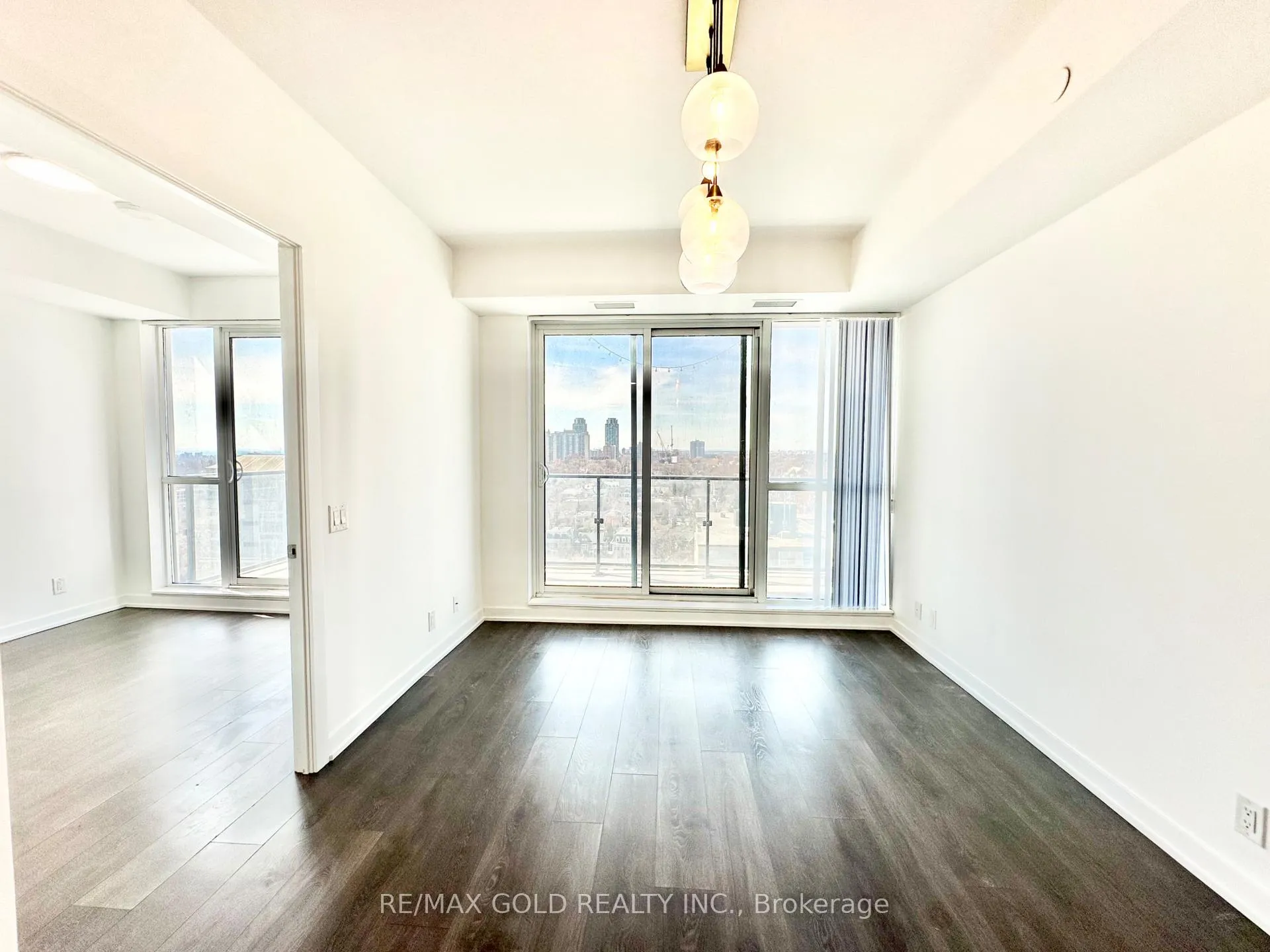 Photo 24 of Unit 1605, 609 Avenue Road, Toronto, Yonge-St. Clair — HOMEH