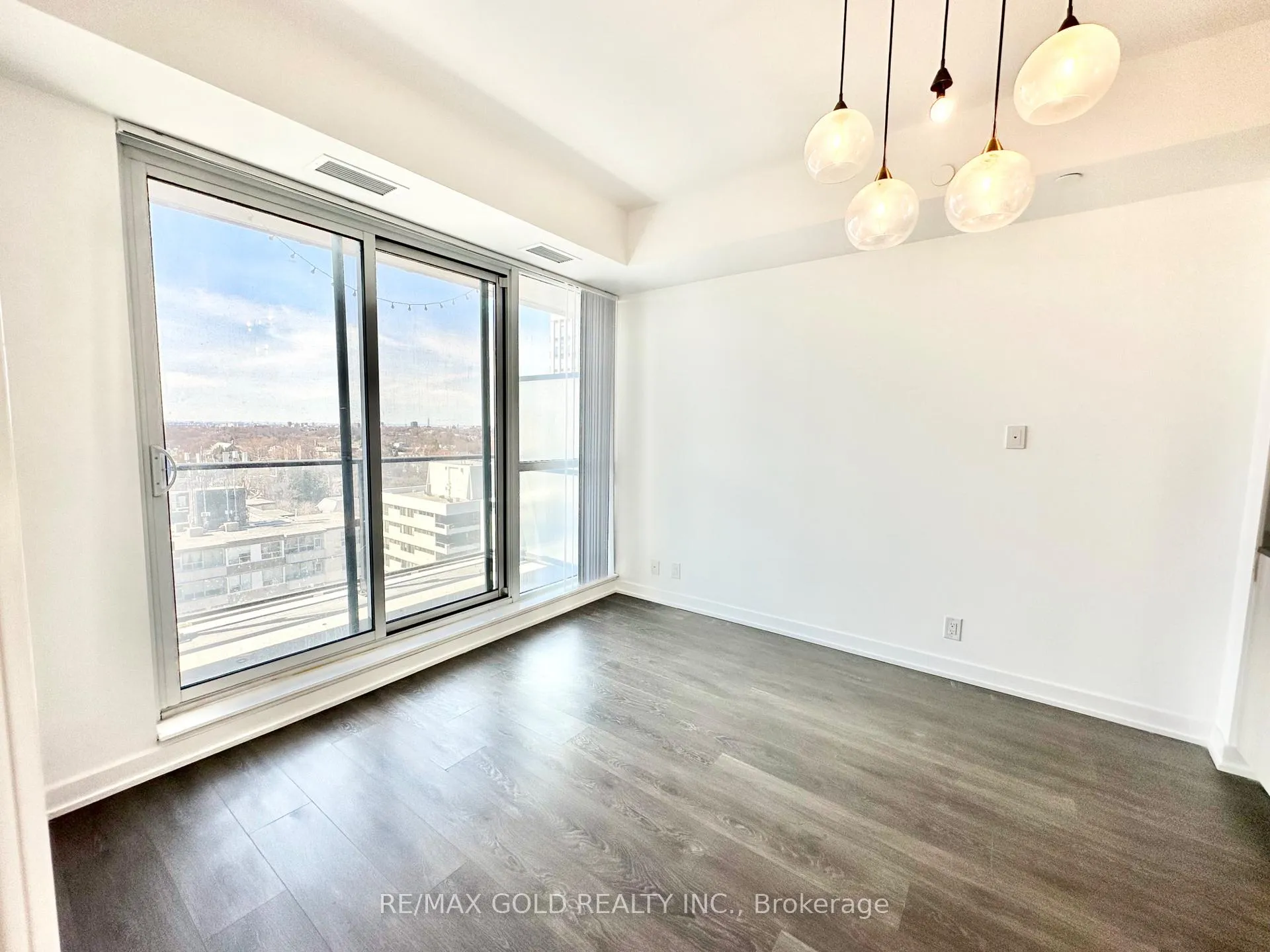 Photo 25 of Unit 1605, 609 Avenue Road, Toronto, Yonge-St. Clair — HOMEH