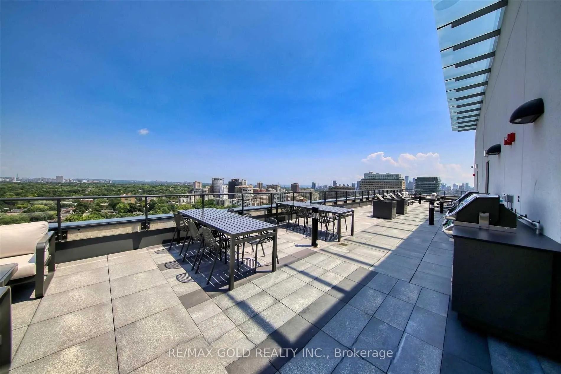 Photo 38 of Unit 1605, 609 Avenue Road, Toronto, Yonge-St. Clair — HOMEH