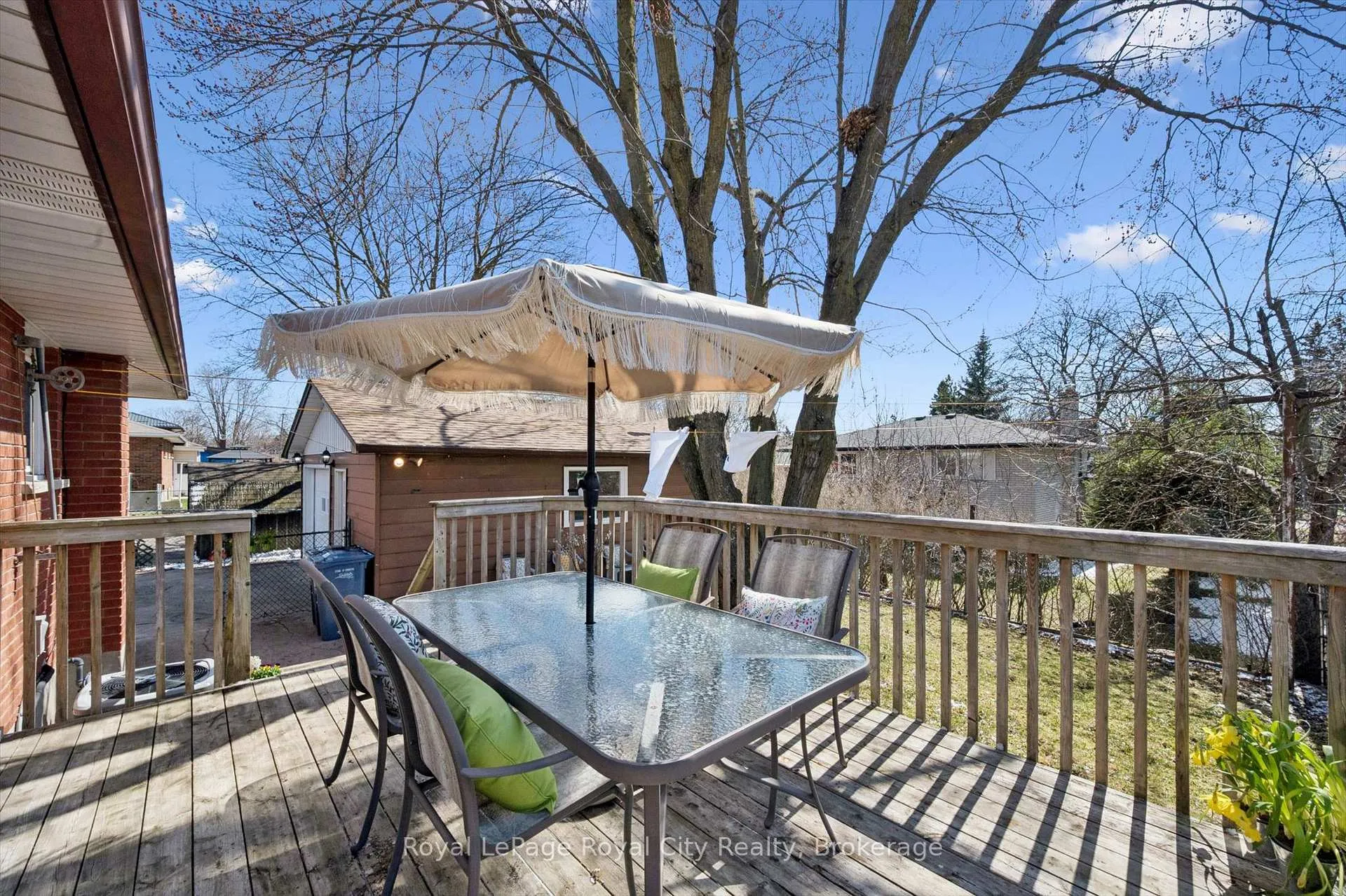 Photo 37 of 16 Kenwood Crescent, Guelph, Junction/Onward Willow — HOMEH
