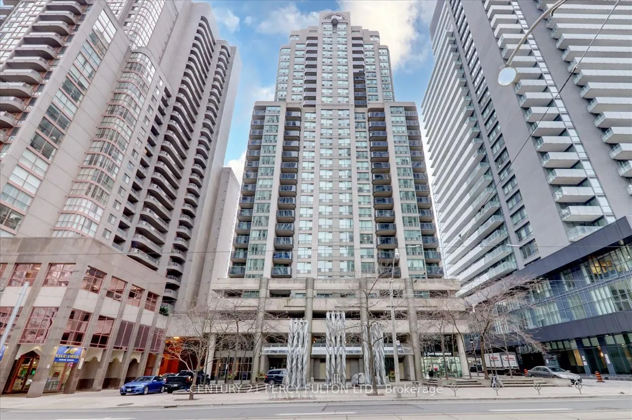 Front of Unit 709, 750 Bay Street