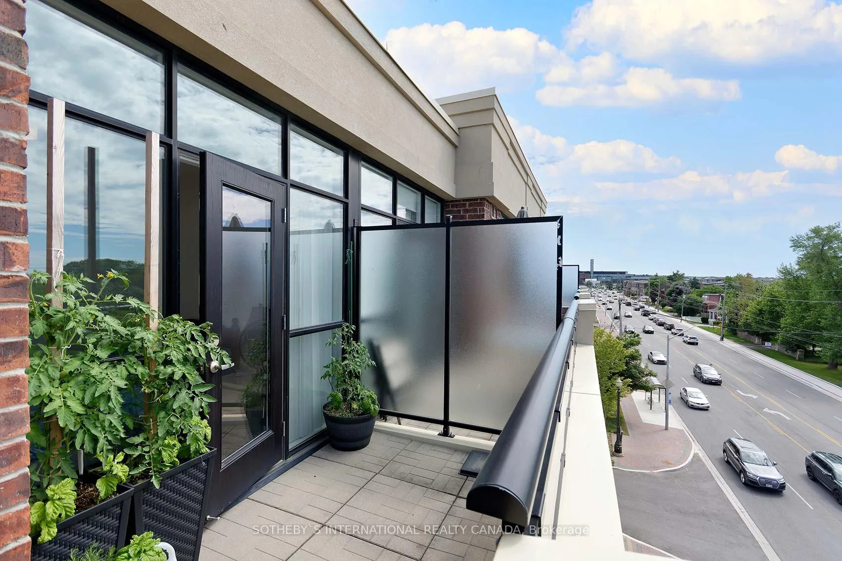 Photo 24 of Unit 407, 2396 Major Mackenzie Drive, Vaughan, Maple — HOMEH