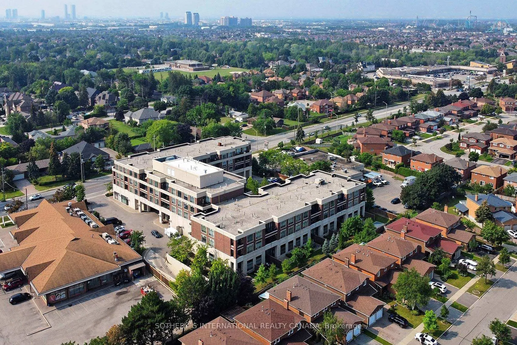 Photo 35 of Unit 407, 2396 Major Mackenzie Drive, Vaughan, Maple — HOMEH