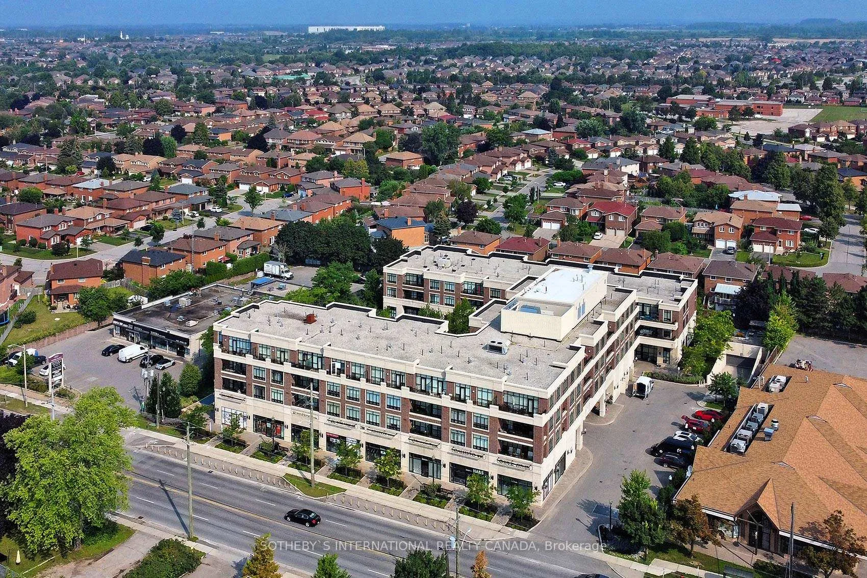 Photo 37 of Unit 407, 2396 Major Mackenzie Drive, Vaughan, Maple — HOMEH
