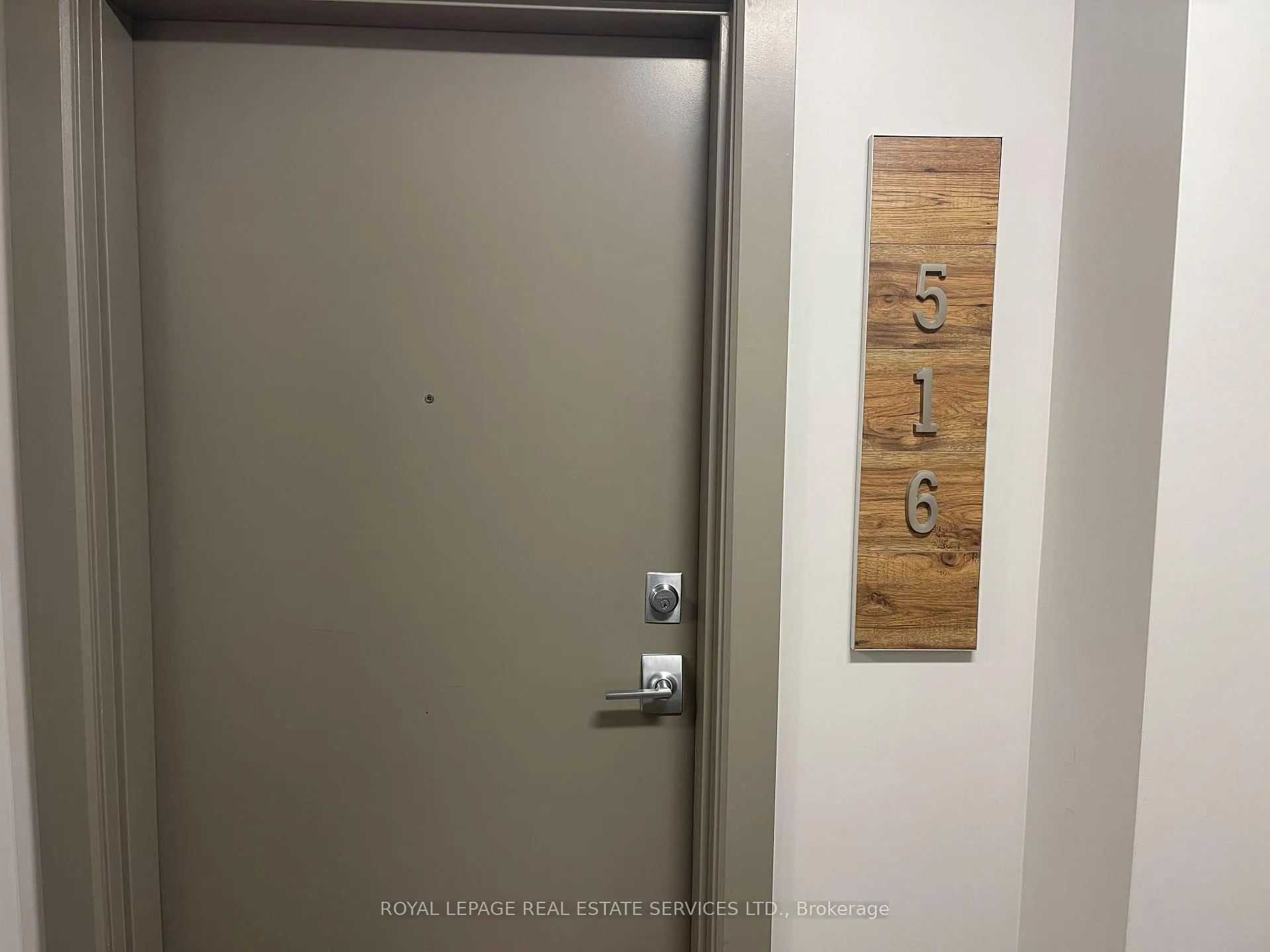 Photo 3 of Unit 516, 10 Esplanade Lane, Grimsby, Grimsby Beach — HOMEH