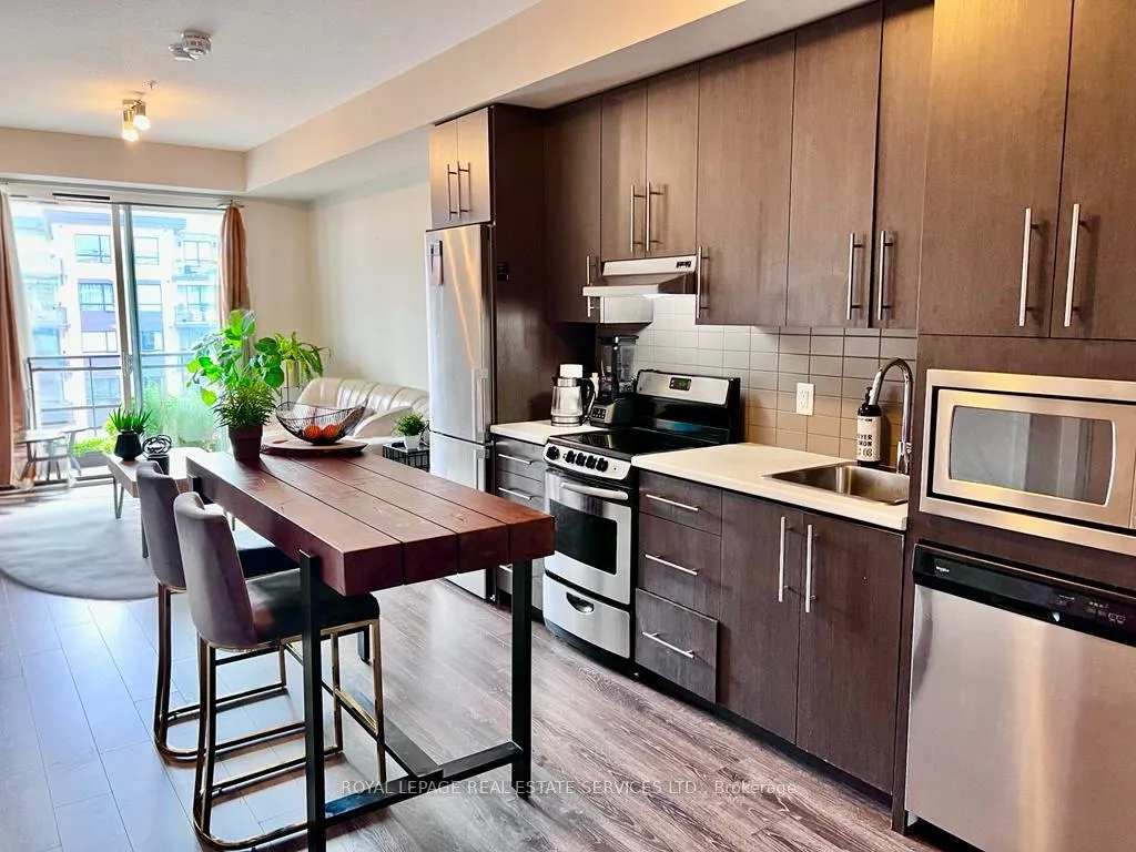 Photo 5 of Unit 516, 10 Esplanade Lane, Grimsby, Grimsby Beach — HOMEH