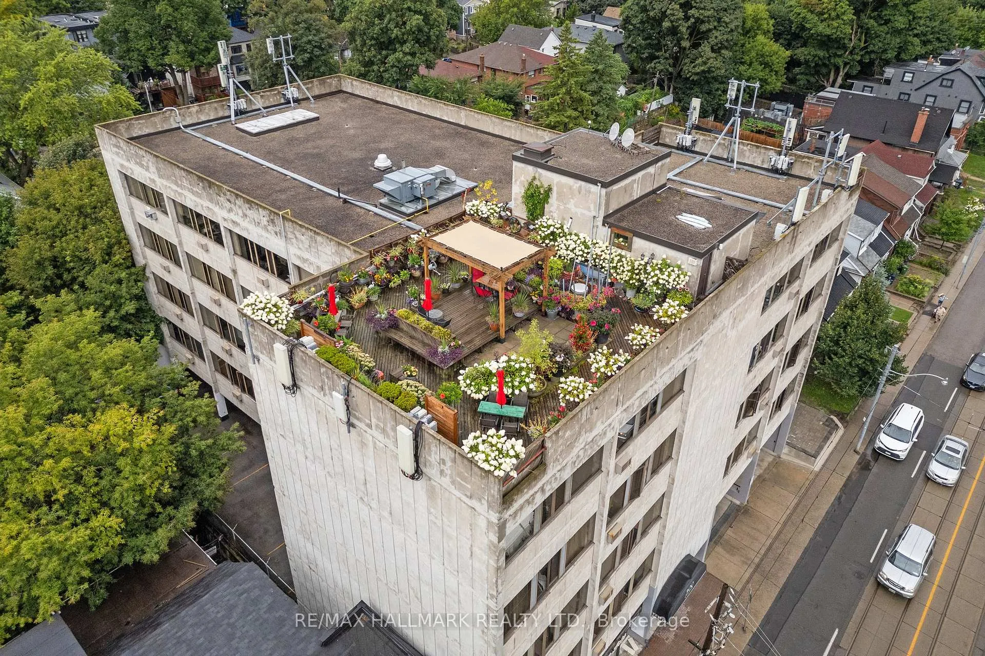 Photo 23 of Unit 508, 300 Coxwell Avenue, Toronto, Greenwood-Coxwell — HOMEH