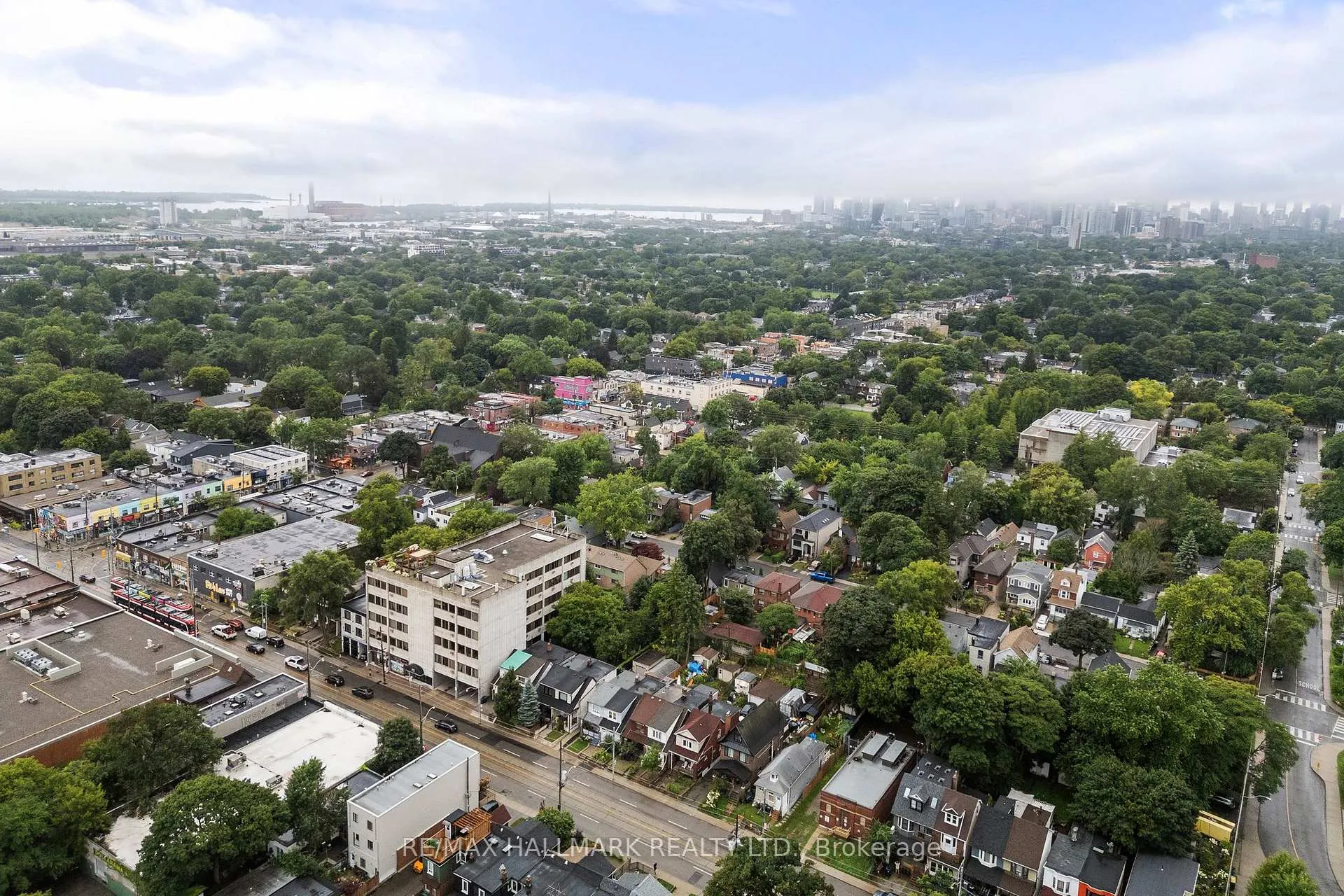 Photo 29 of Unit 508, 300 Coxwell Avenue, Toronto, Greenwood-Coxwell — HOMEH
