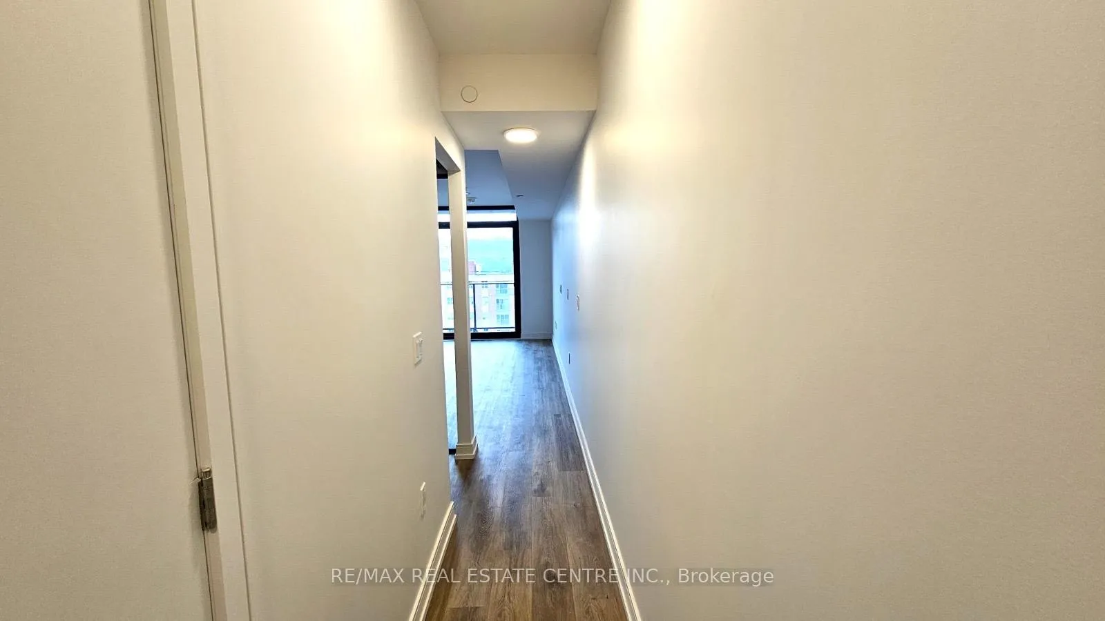 Photo 13 of Unit 1302, 1 Jarvis Street, Hamilton, Beasley — HOMEH