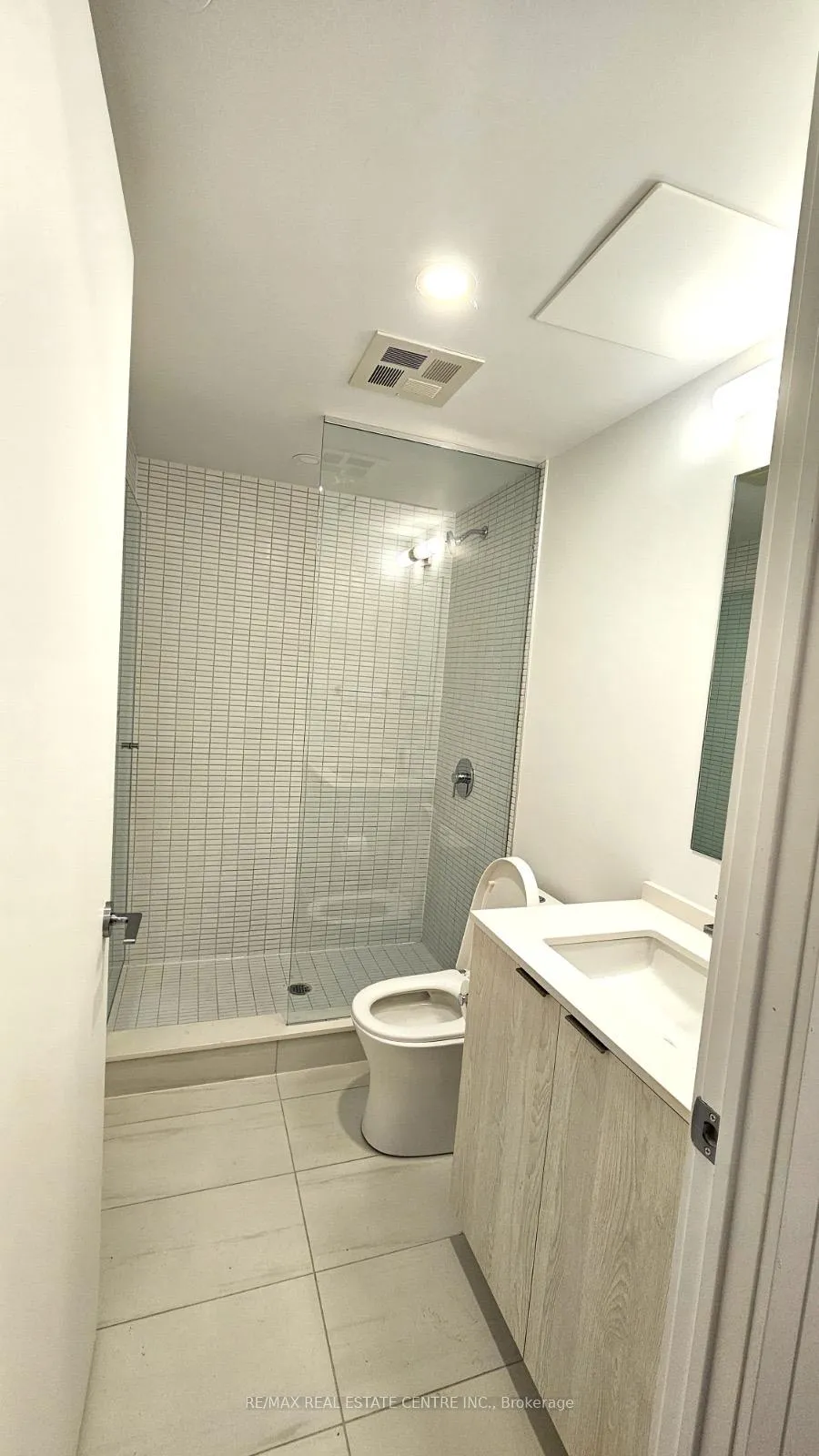 Photo 15 of Unit 1302, 1 Jarvis Street, Hamilton, Beasley — HOMEH