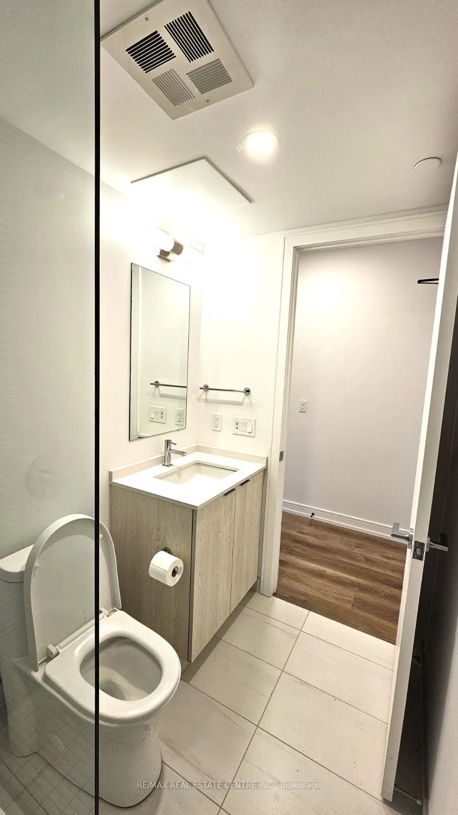 Photo 16 of Unit 1302, 1 Jarvis Street, Hamilton, Beasley — HOMEH
